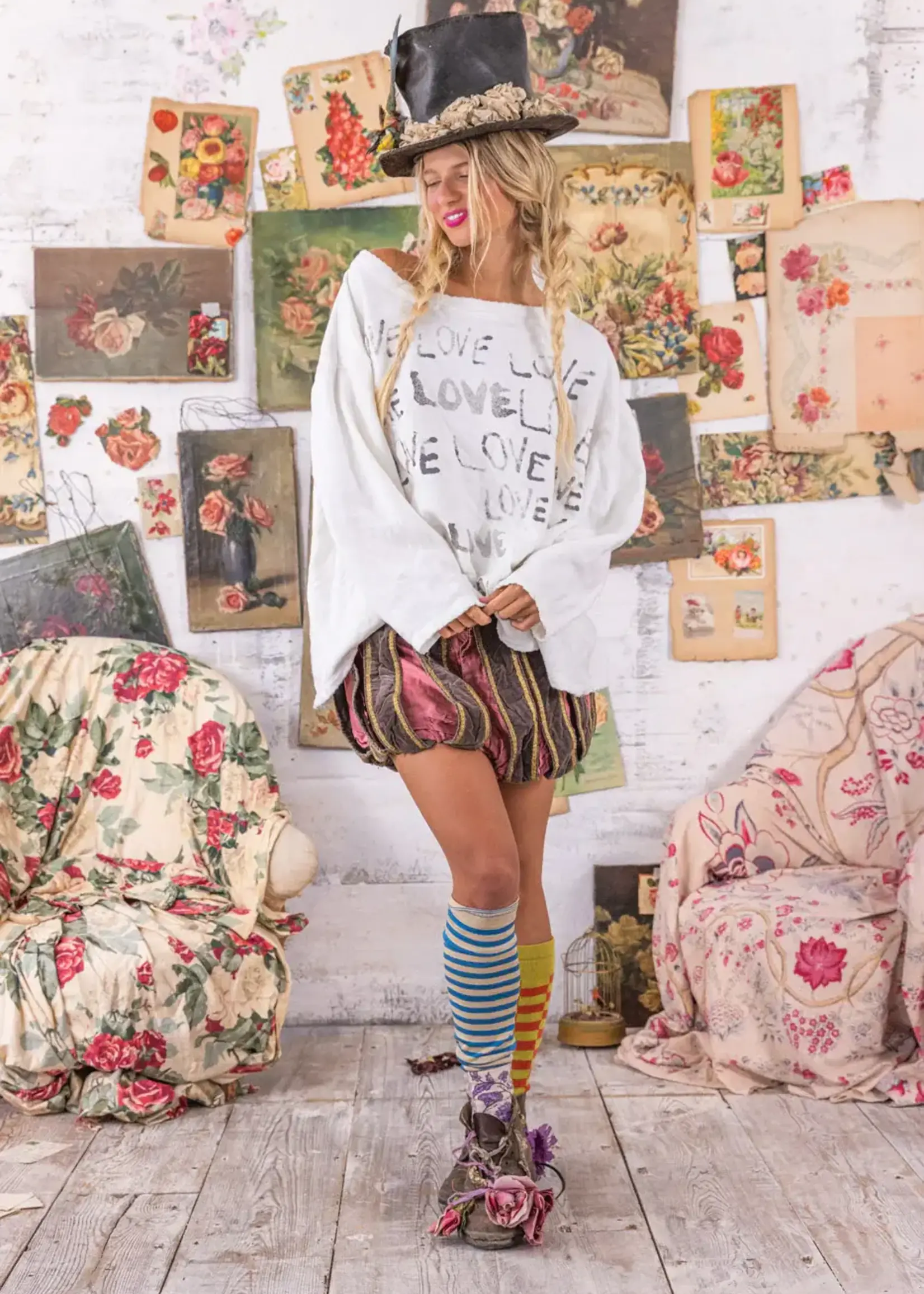 Magnolia Pearl Fleece Love Amor Nago Sweatshirt Top 2155 True