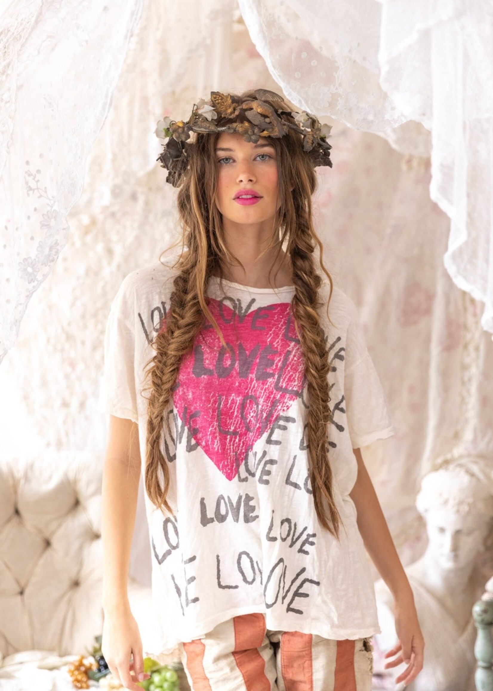 Magnolia Pearl Season of Love Amor Tee Top 2157 Dragonfruit One Size