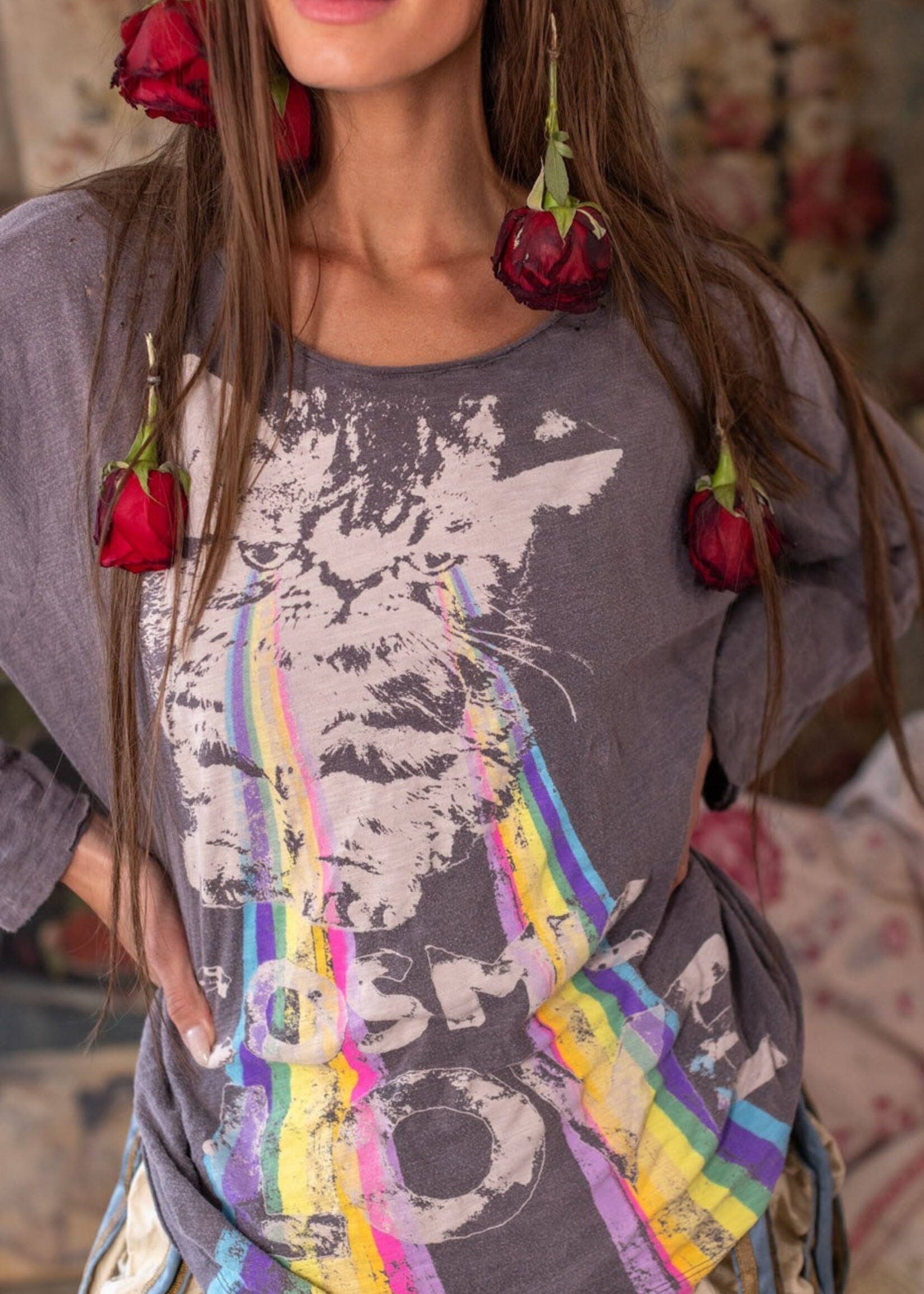 Magnolia Pearl Cosmic Love Viggo Tee Top 2213 Ozzy One Size