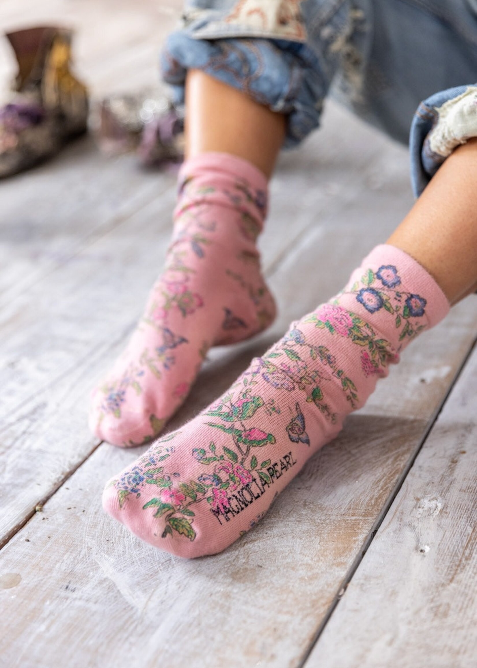 Magnolia Pearl Floral MP Socks 080 Summer Lovin One Size