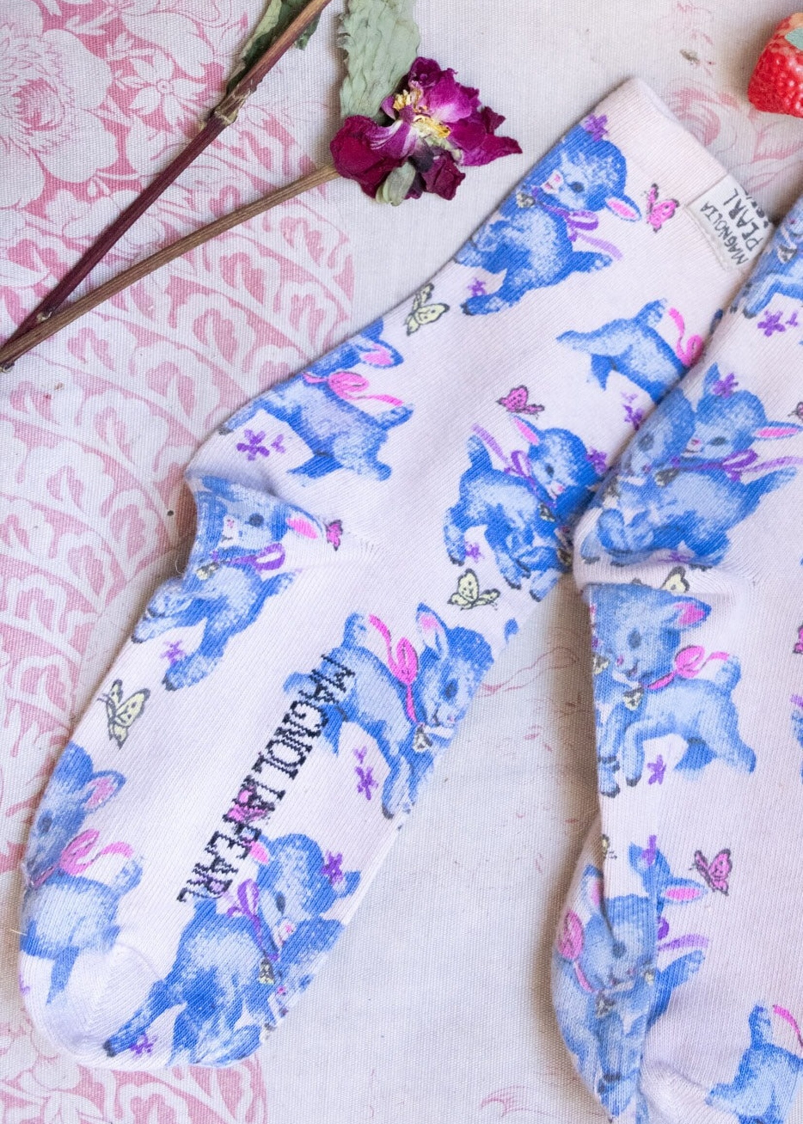 Magnolia Pearl MP Bah Bah Socks 120 Cutie Pie One Size