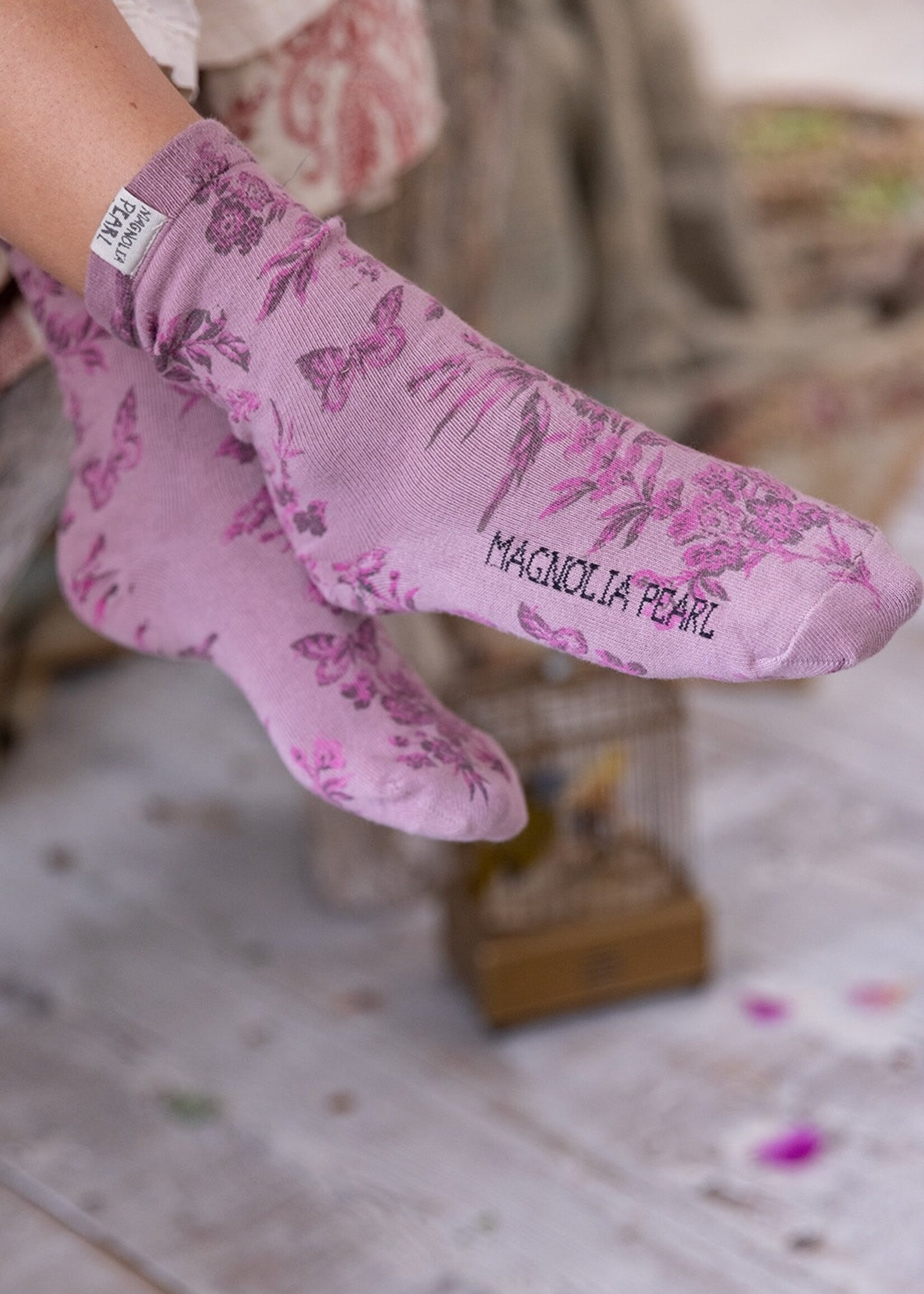 Magnolia Pearl MP Vol du Jardin Socks 113 Purple Martin One Size