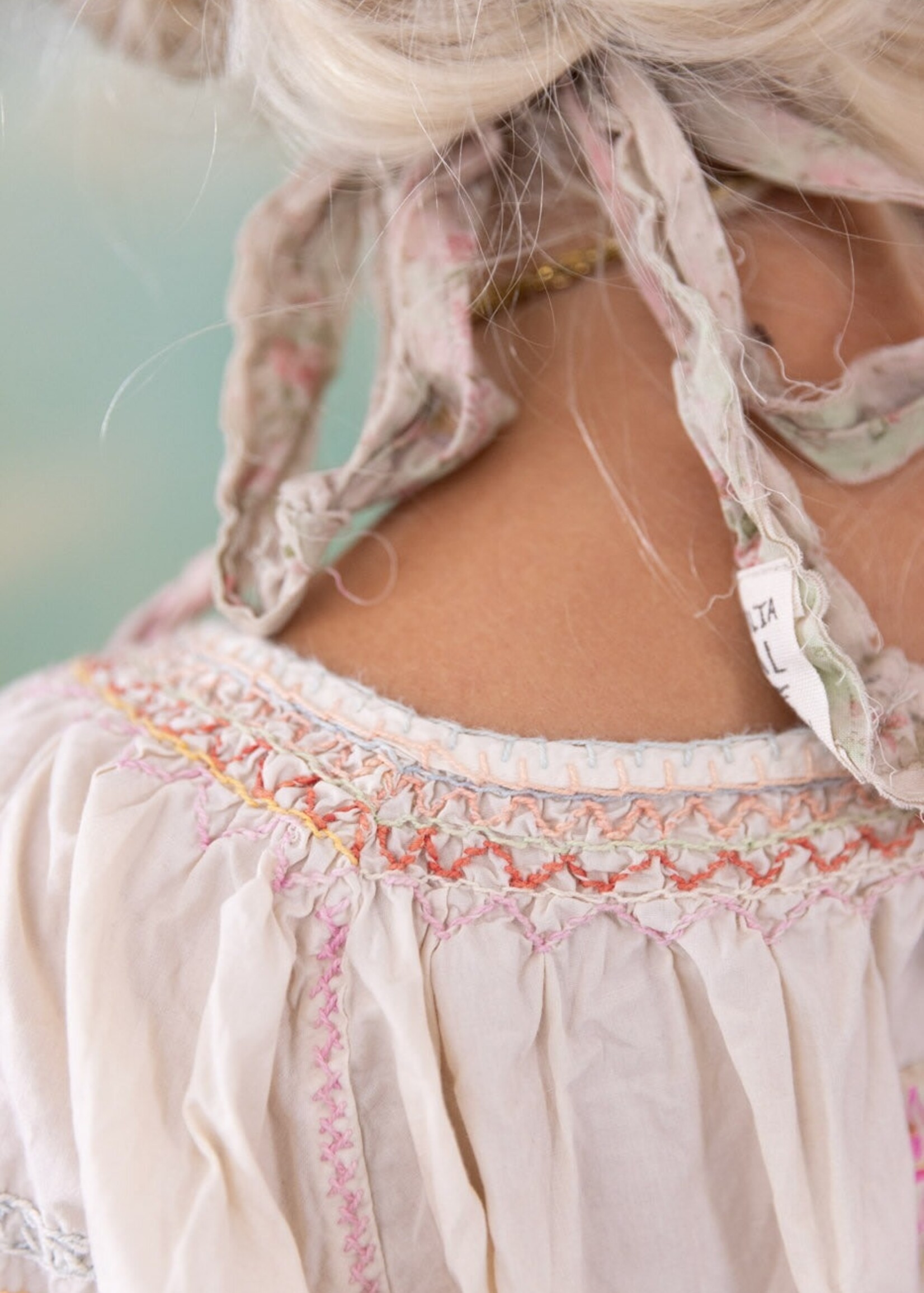 Magnolia Pearl Embroidered Chrissy Folk Blouse Top 2134 Moonlight One Size