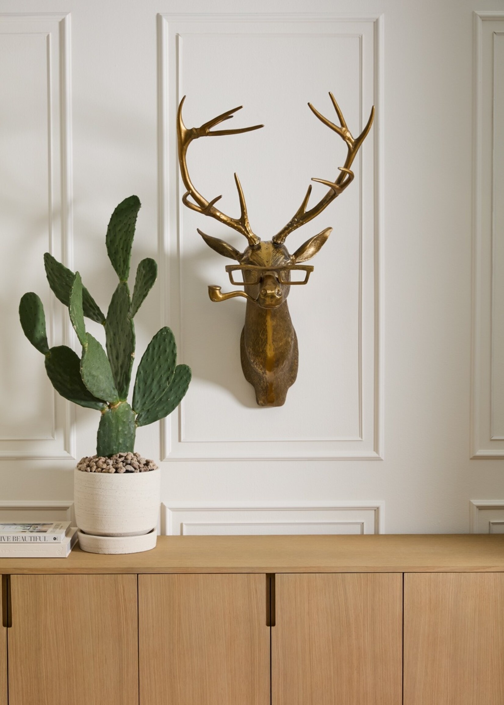 E+E Frankie Deer Head w/glasses wall mount