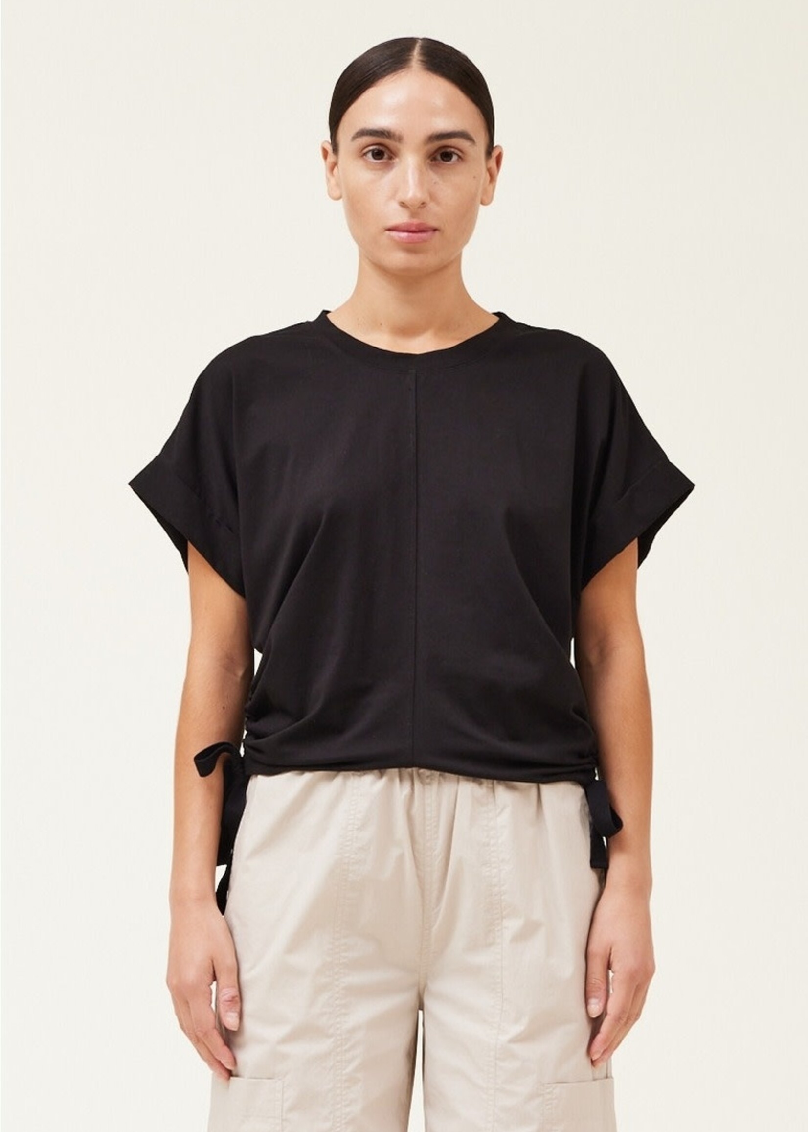 Grade & Gather Side Scrunch Tee Top