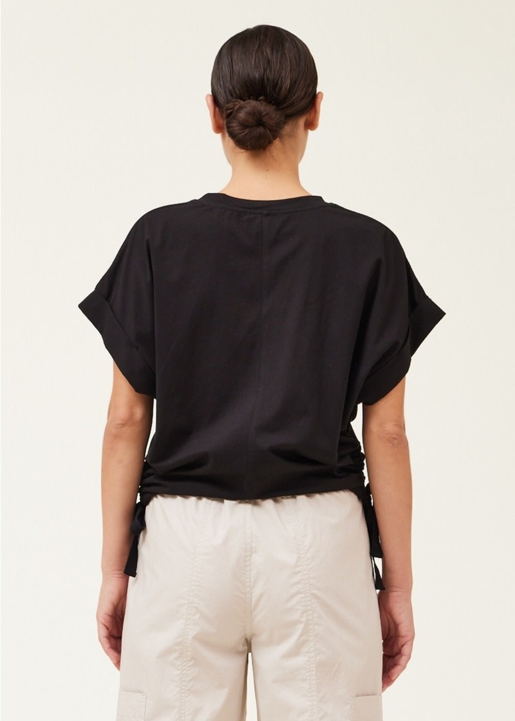 Grade & Gather Side Scrunch Tee Top