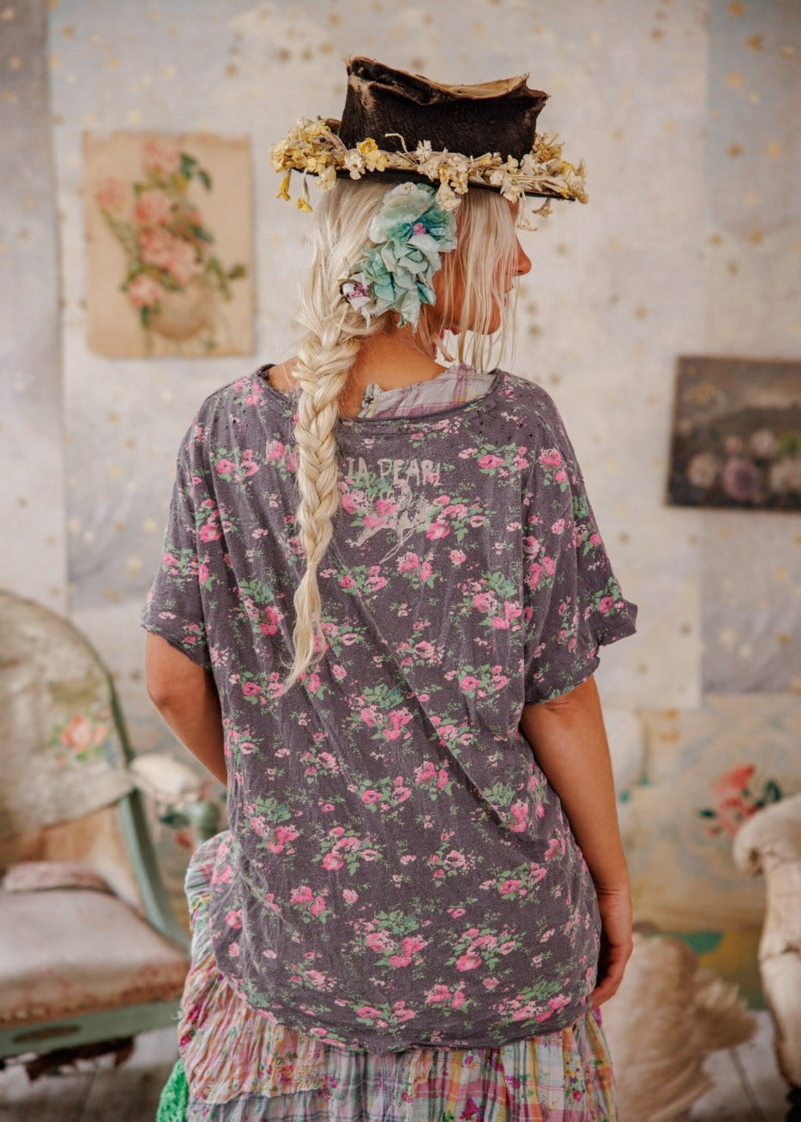 Magnolia Pearl Los Muertos Tee Top 2397 Prince One Size