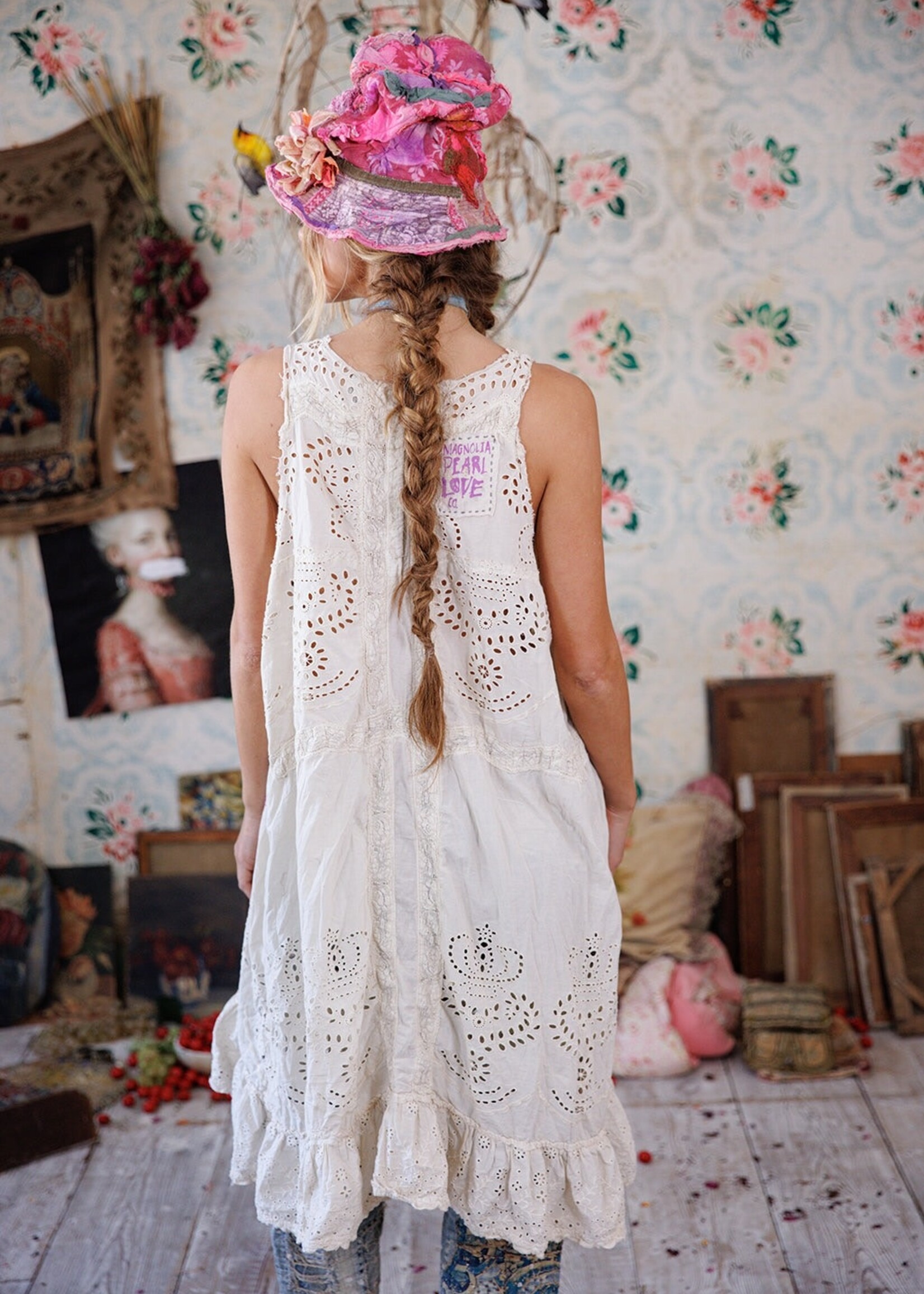 Magnolia Pearl Royalty Eyelet Layla Slip 187 Moonlight One Size