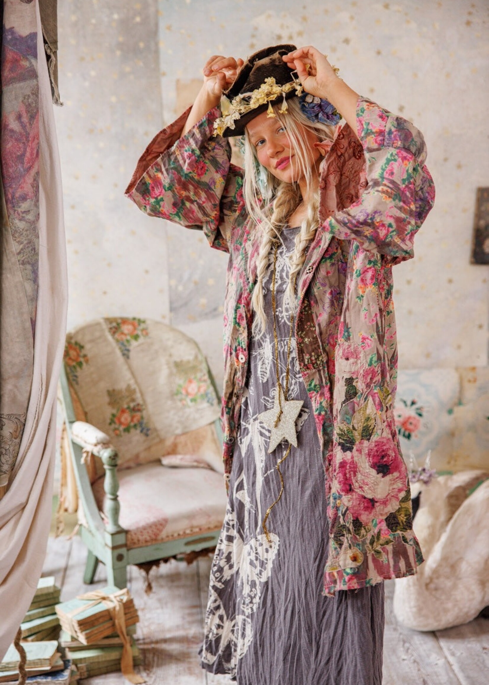 Magnolia Pearl Applique Cyrene Coat Jacket 1122 Izmir One Size