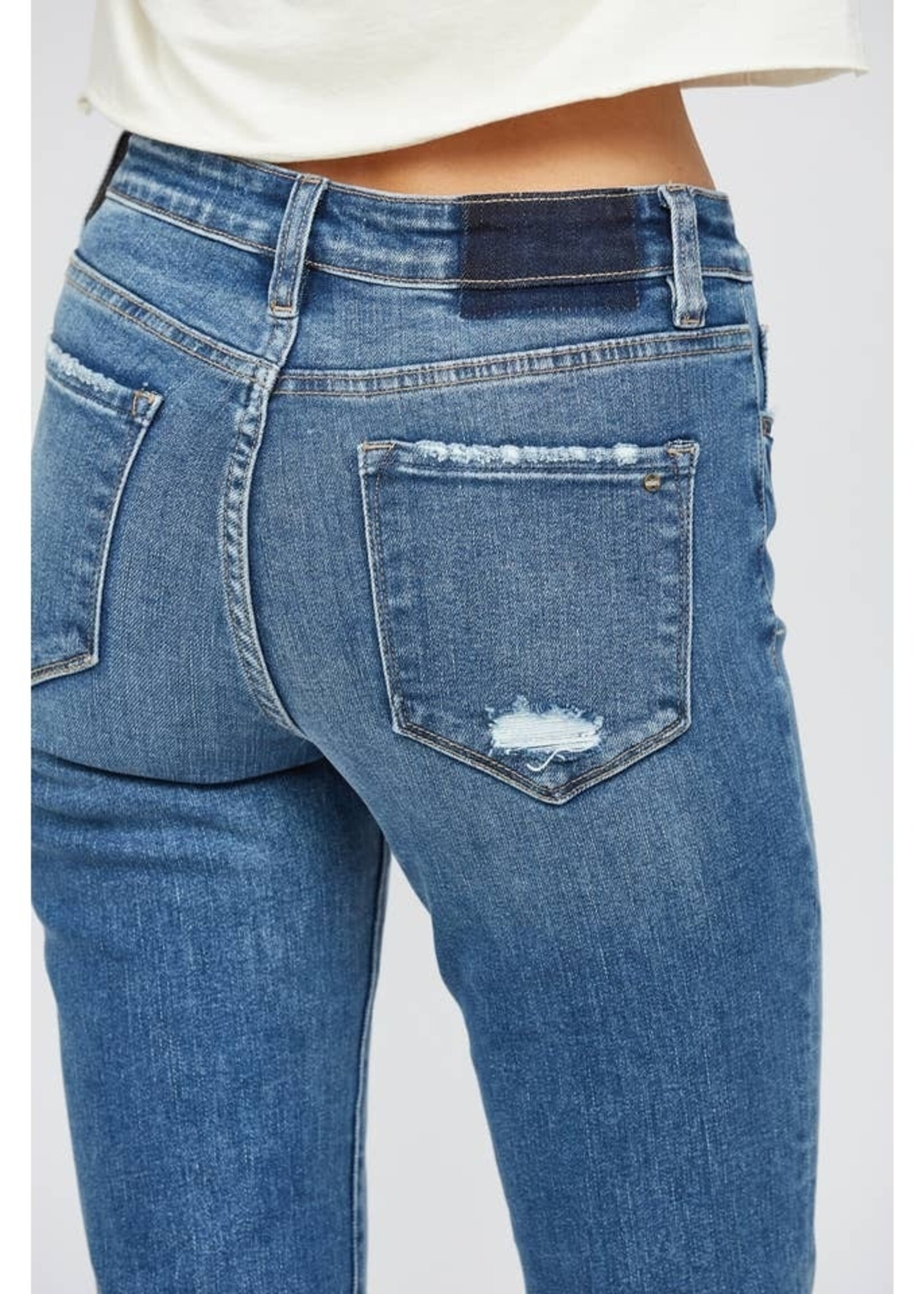 Mica Denim Freestyle Mid Rise Crop