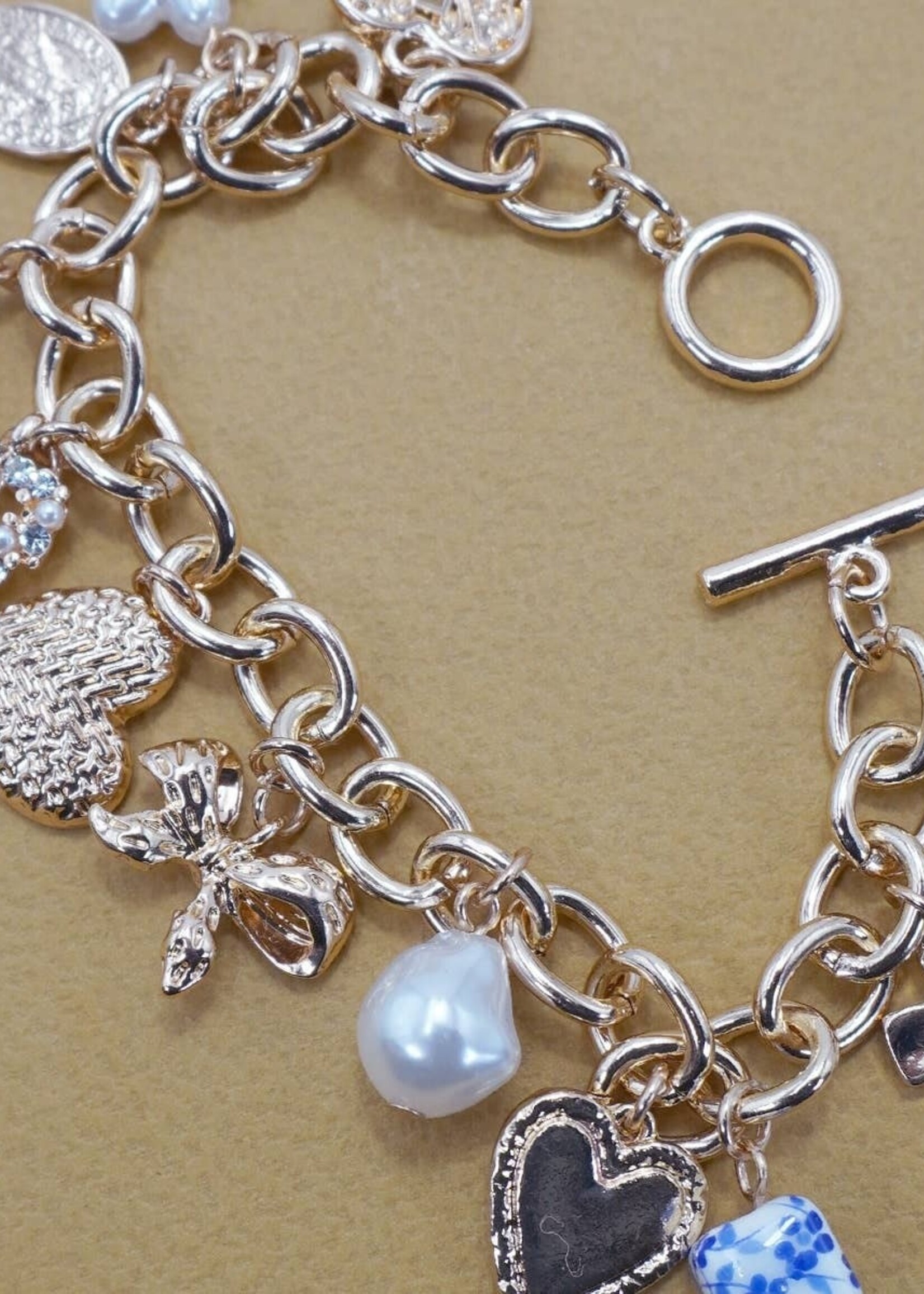 Emmy Ceramic Porcelain Heart Bow Pearl Charm Bracelet