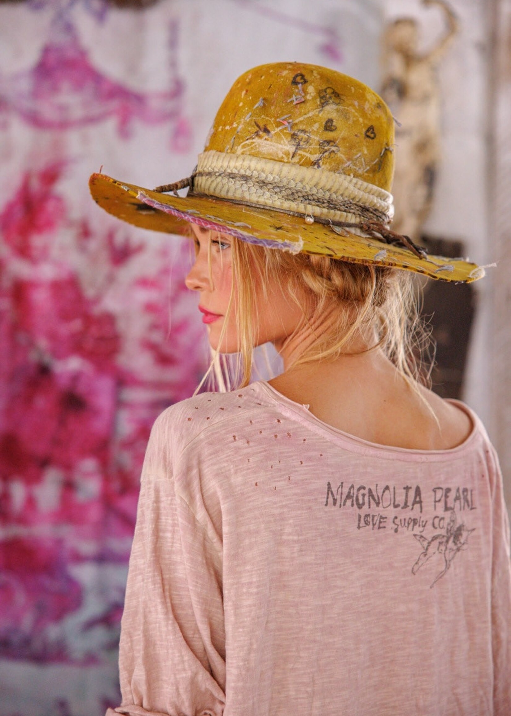Magnolia Pearl My Pet Viggo Tee Top 2295 Azalea Dip Dye One Size