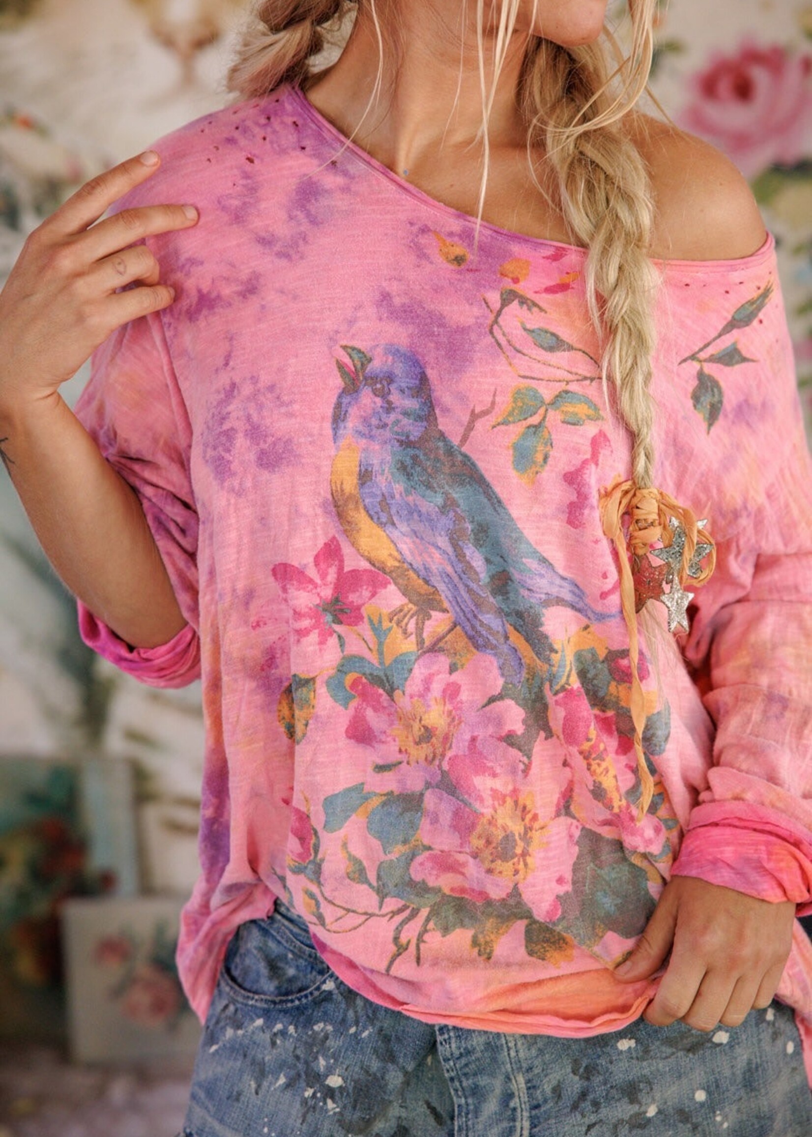 Magnolia Pearl Floral Robbin Viggo Tee Top 2364 Hodgepodge One Size