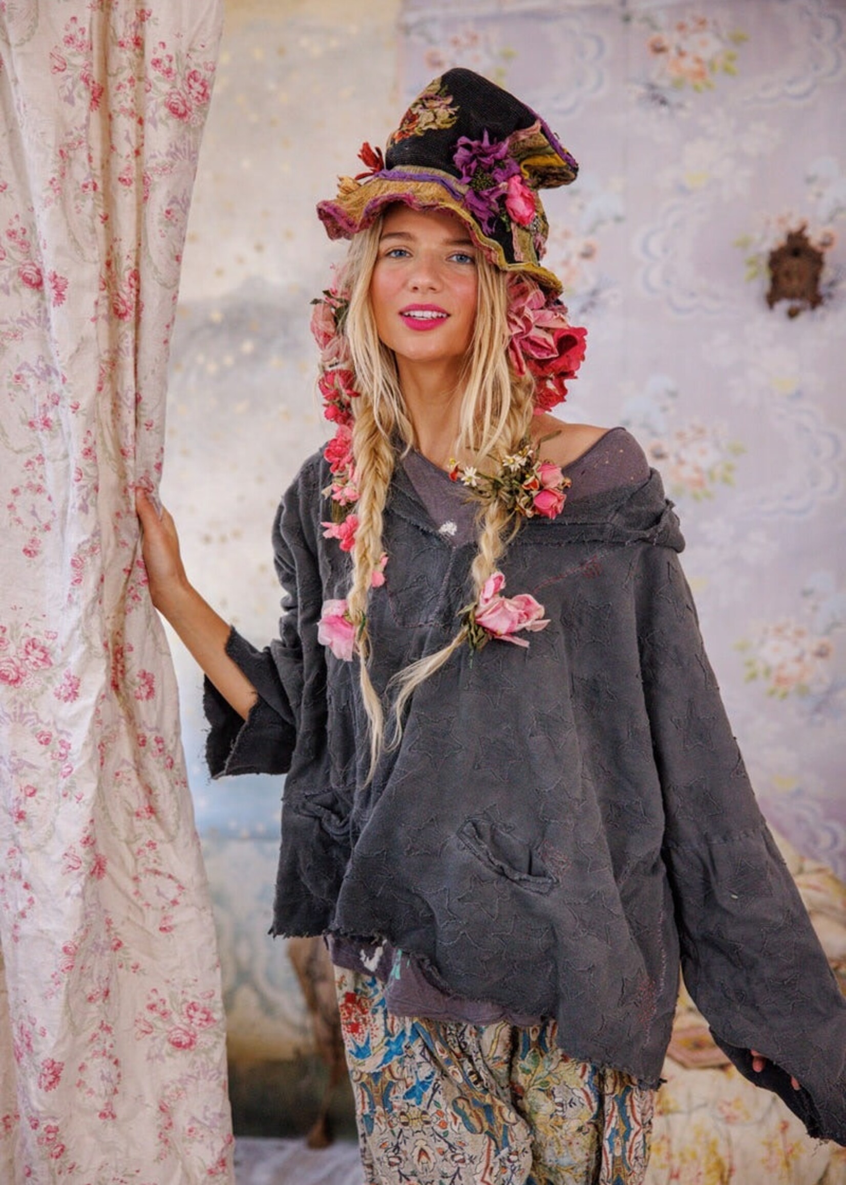 Magnolia Pearl Star Applique Fritza Hoodie Top 2399 Twilight One Size