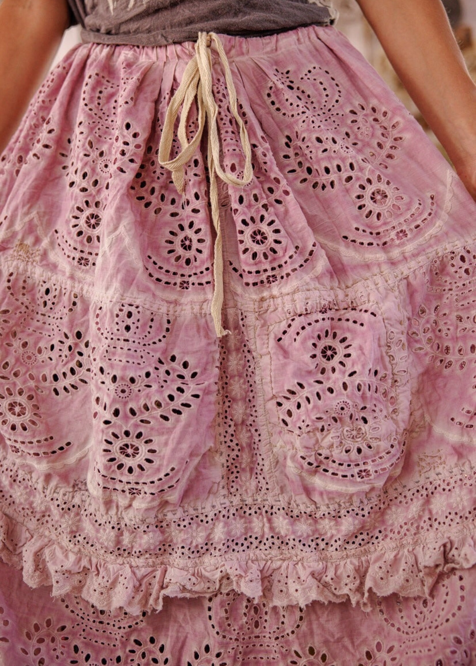 Magnolia Pearl Eyelet Pissarro Skirt 220 Lychee Blossom One Size