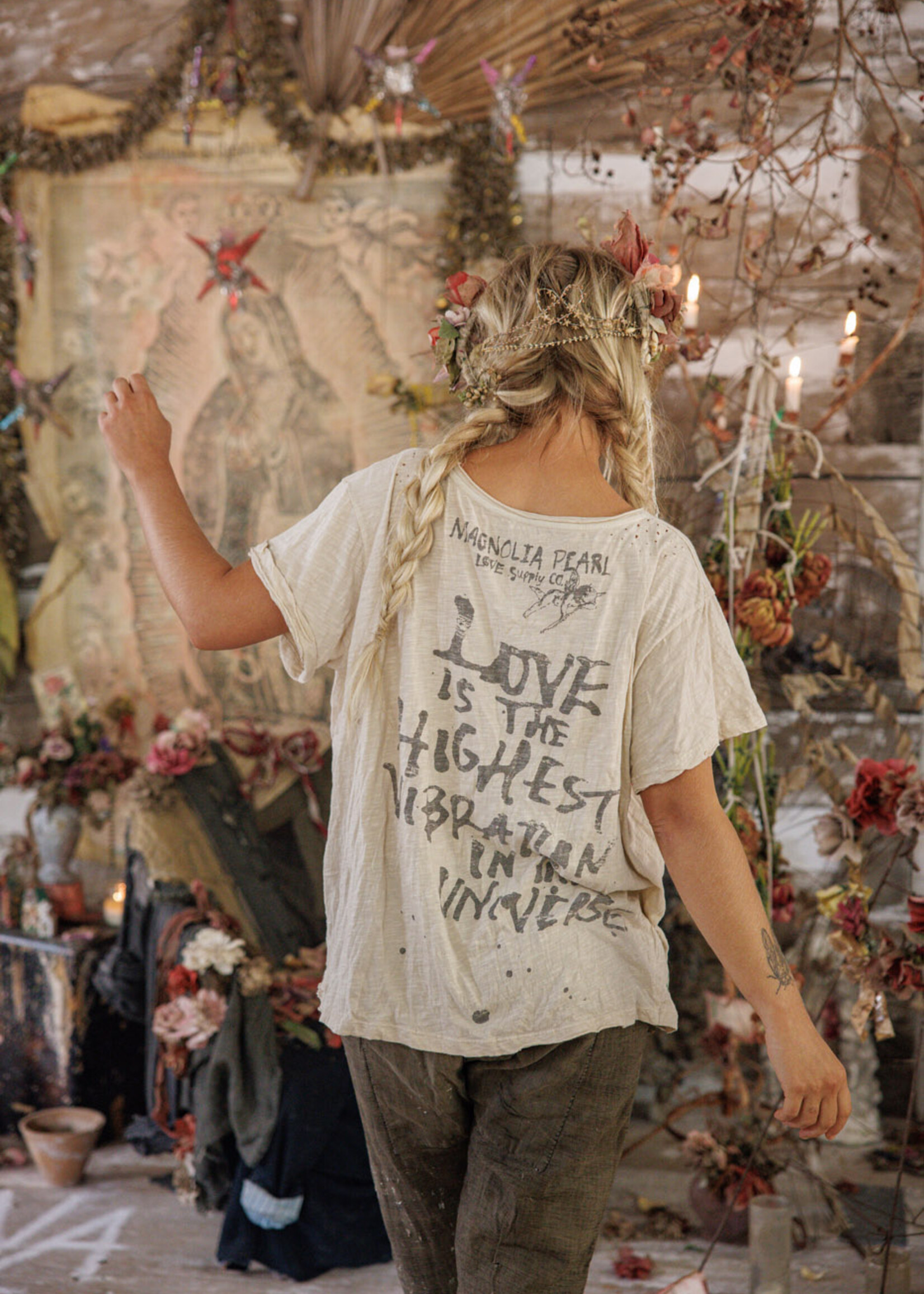 Magnolia Pearl **NEW RELEASE** Frolic Tee Top 2230 Moonlight One Size