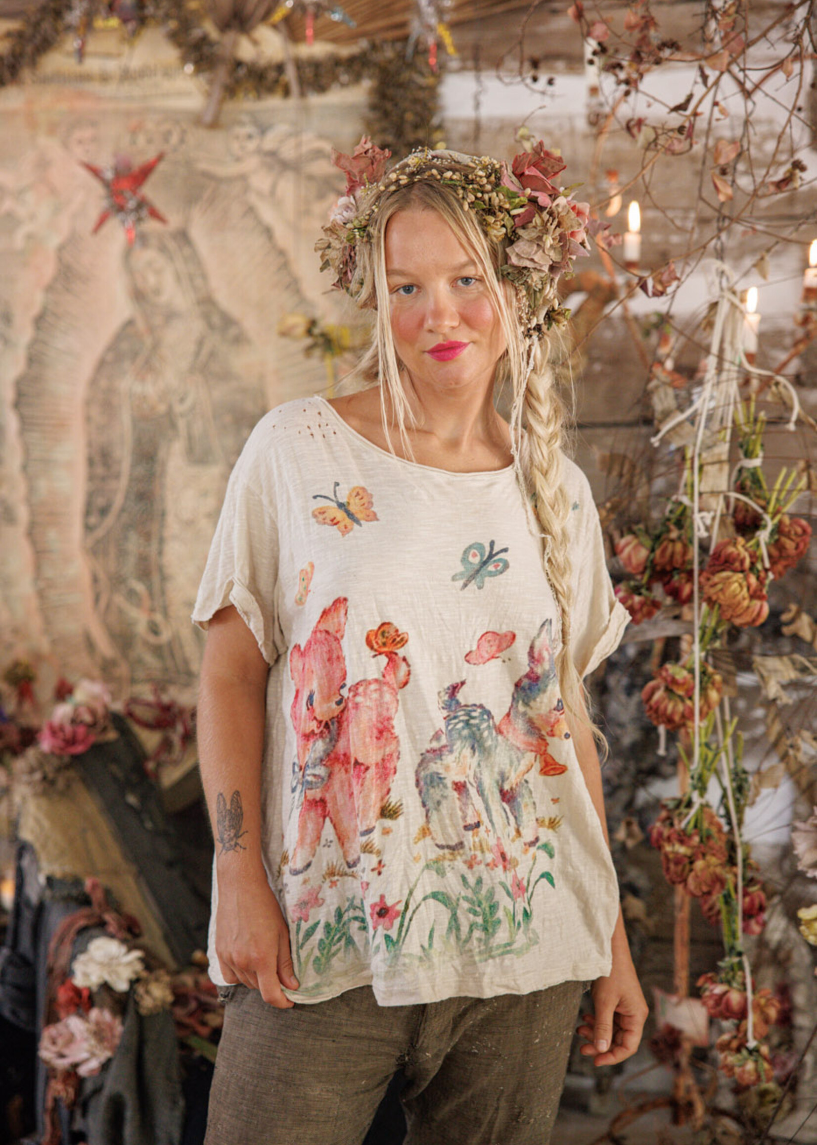 Magnolia Pearl **NEW RELEASE** Frolic Tee Top 2230 Moonlight One Size