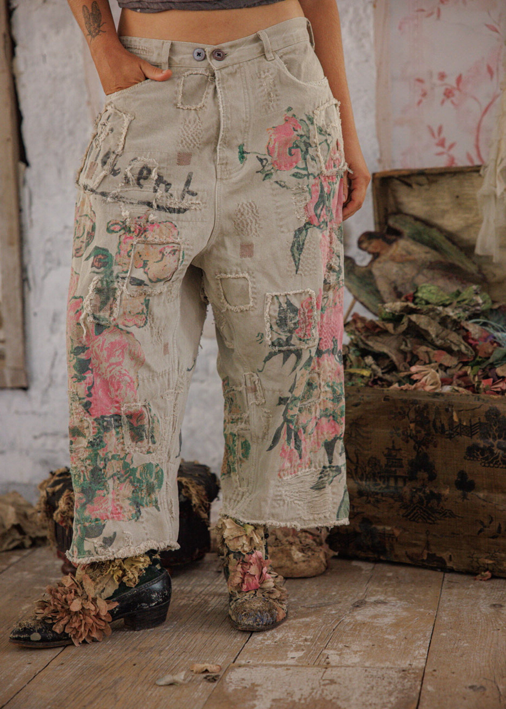 Magnolia Pearl **NEW RELEASE** Vincent Dani Blues Denims Pants 957 Petal One Size