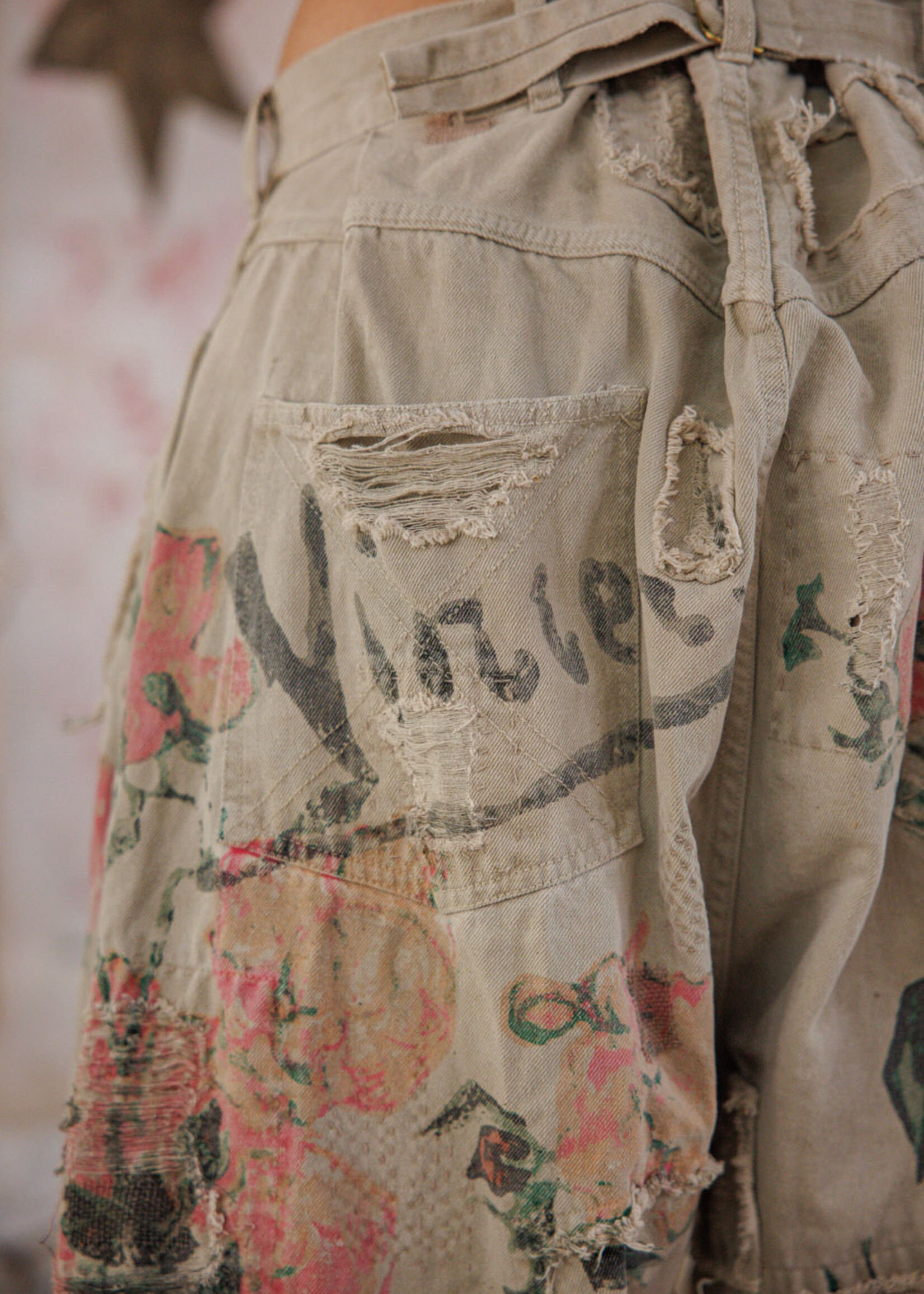 Magnolia Pearl **NEW RELEASE** Vincent Dani Blues Denims Pants 957 Petal One Size