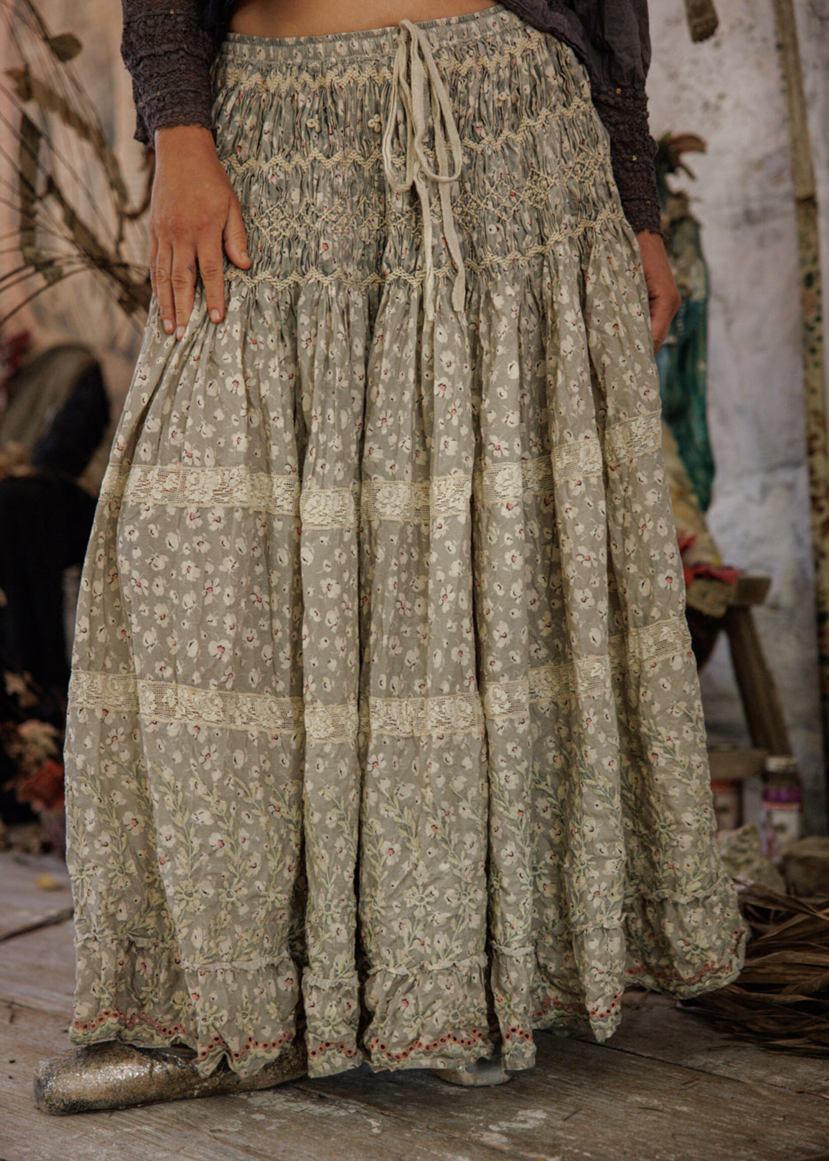 Magnolia Pearl Floral Chrystal Skirt 242 Gypsy Soul One Size