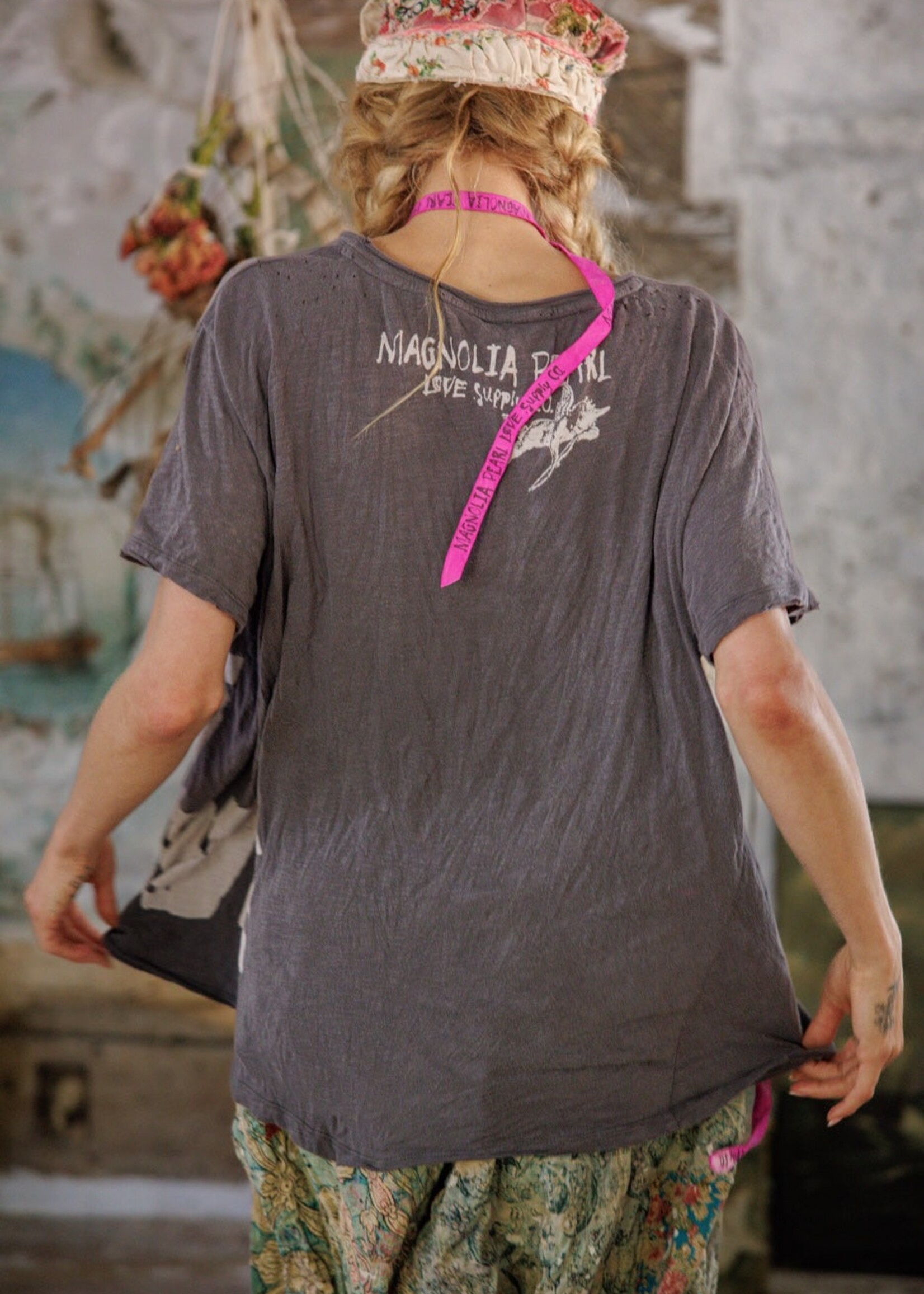 Magnolia Pearl Become Your Destiny Tee Top 2675 One Size Midnight