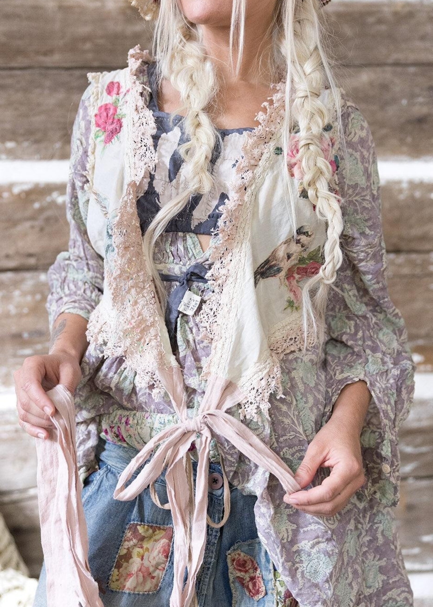 Magnolia Pearl Applique Faustine Wrap Tank 283 Moonlight One Size