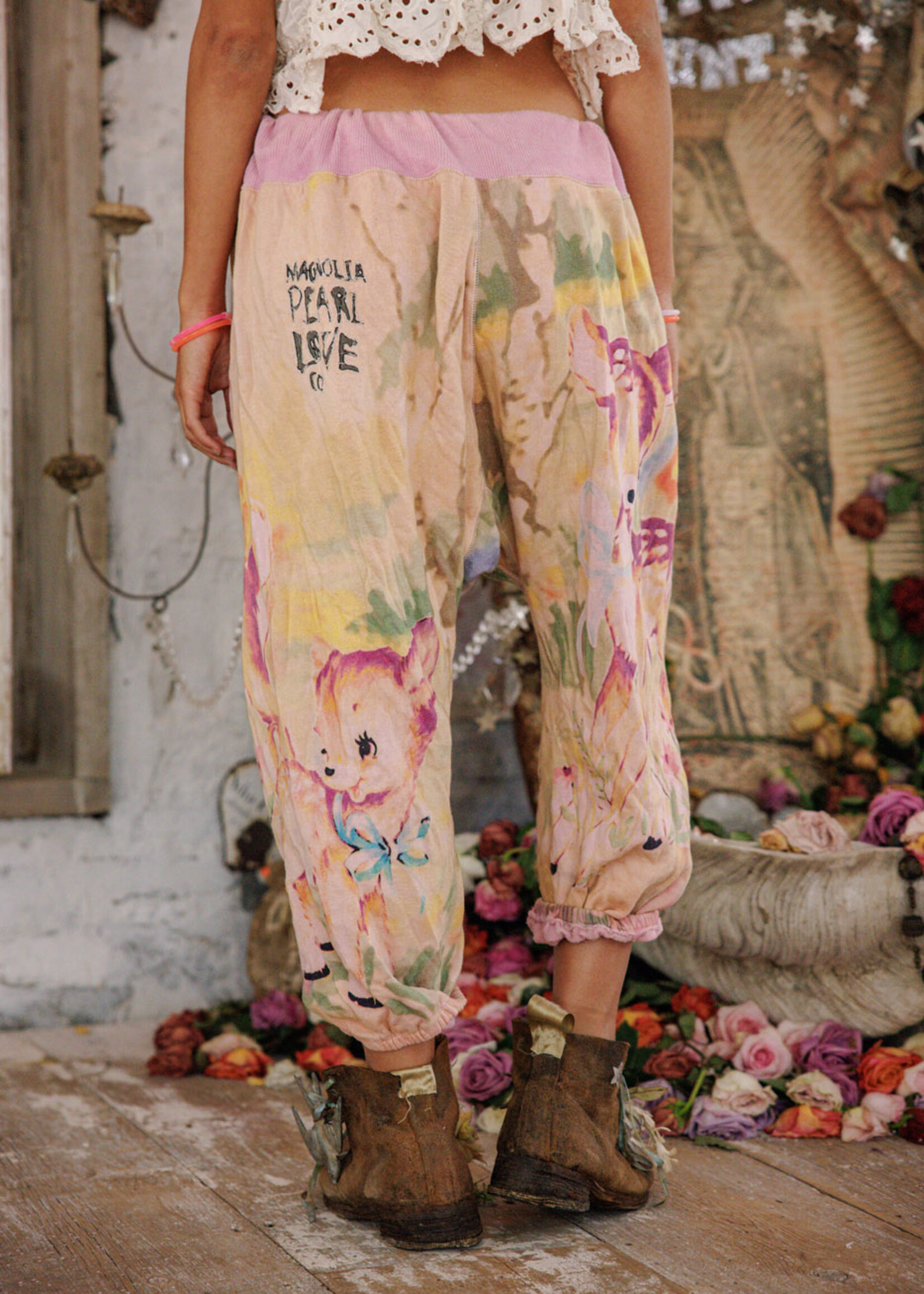 Magnolia Pearl Dama Dama La Jolla Joggers Pants 915 Lychee One Size