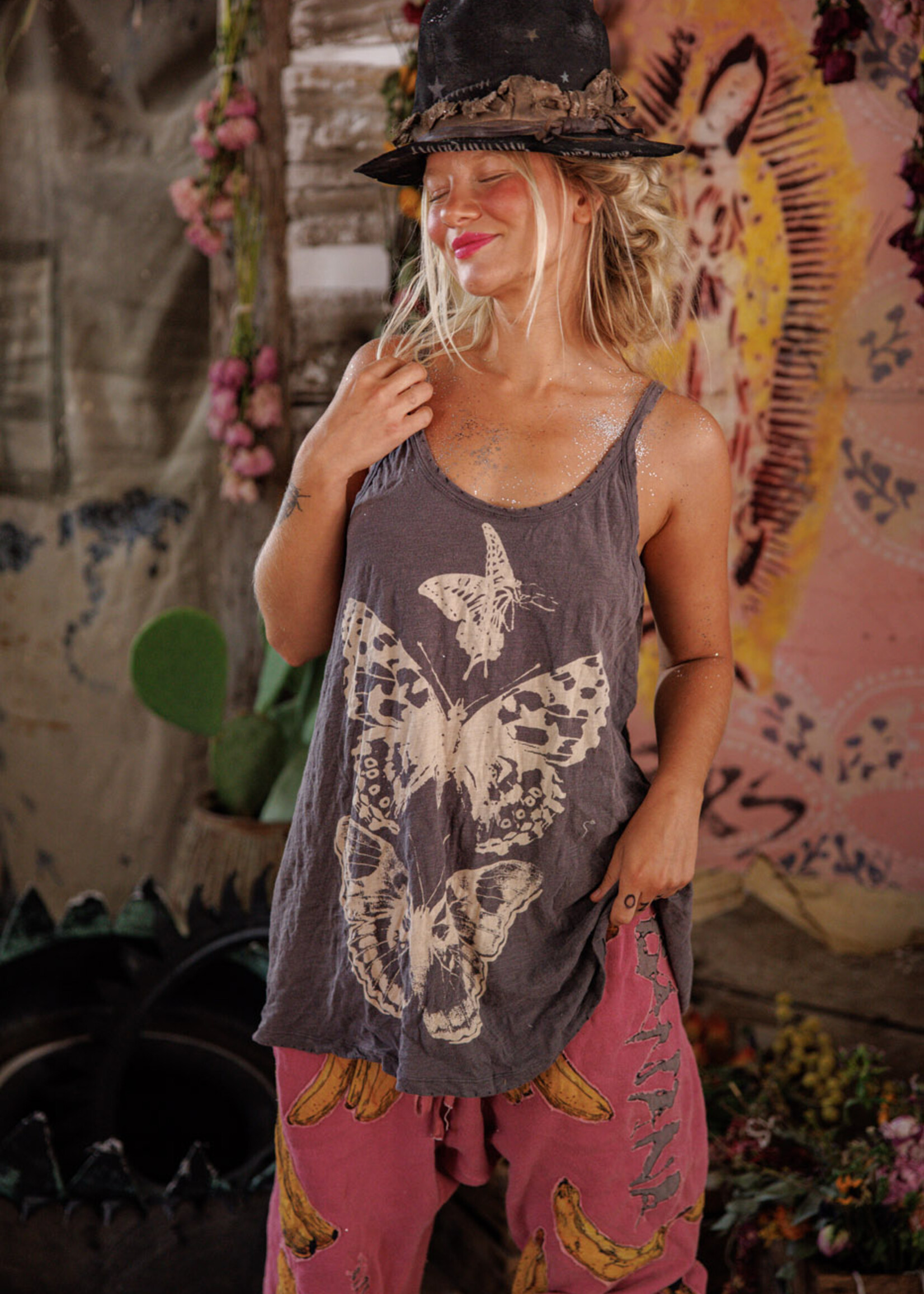 Magnolia Pearl Butterfly Totem Lana Tank 428 Ozzy One Size