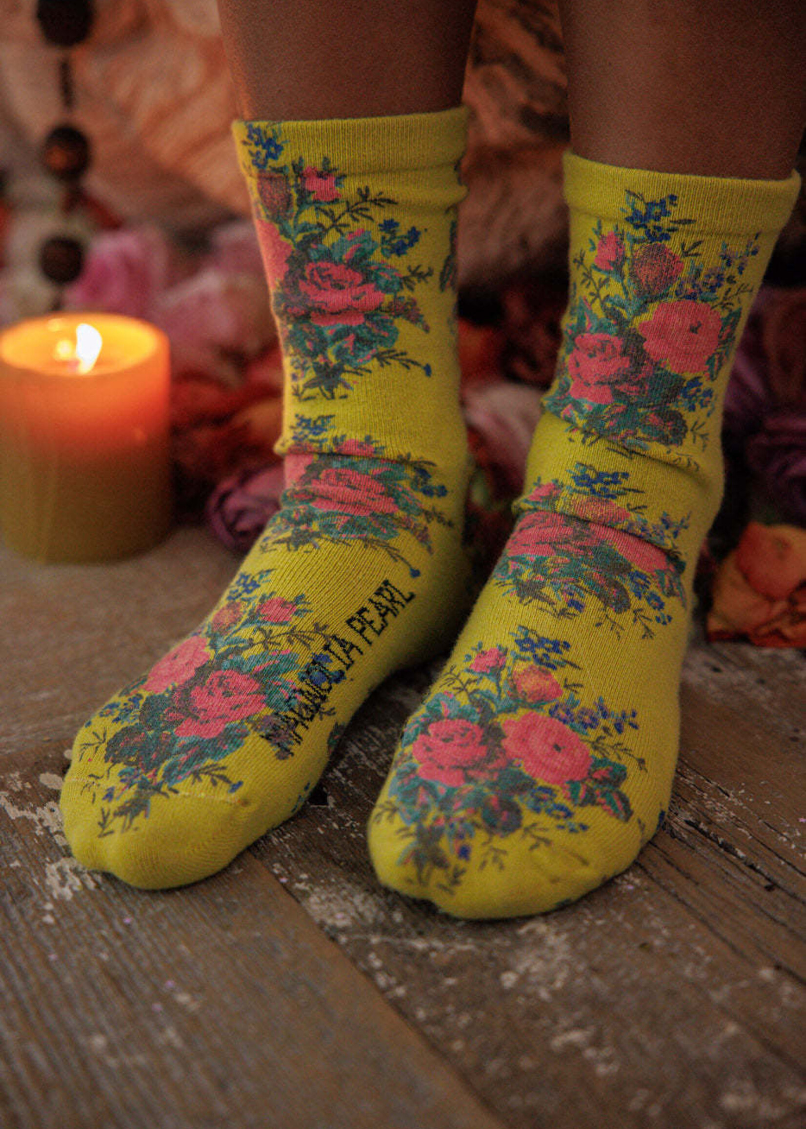 Magnolia Pearl Floral MP Socks 141 Curtsy One Size