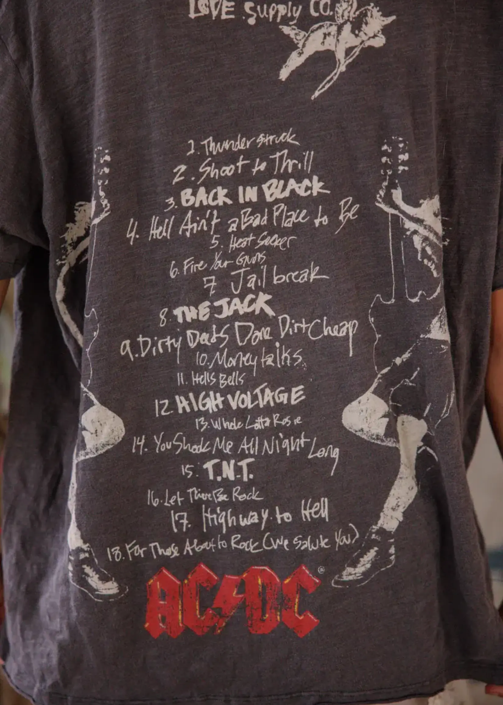 Magnolia Pearl ACDC Live at Donington Tee Top 2684 One Size