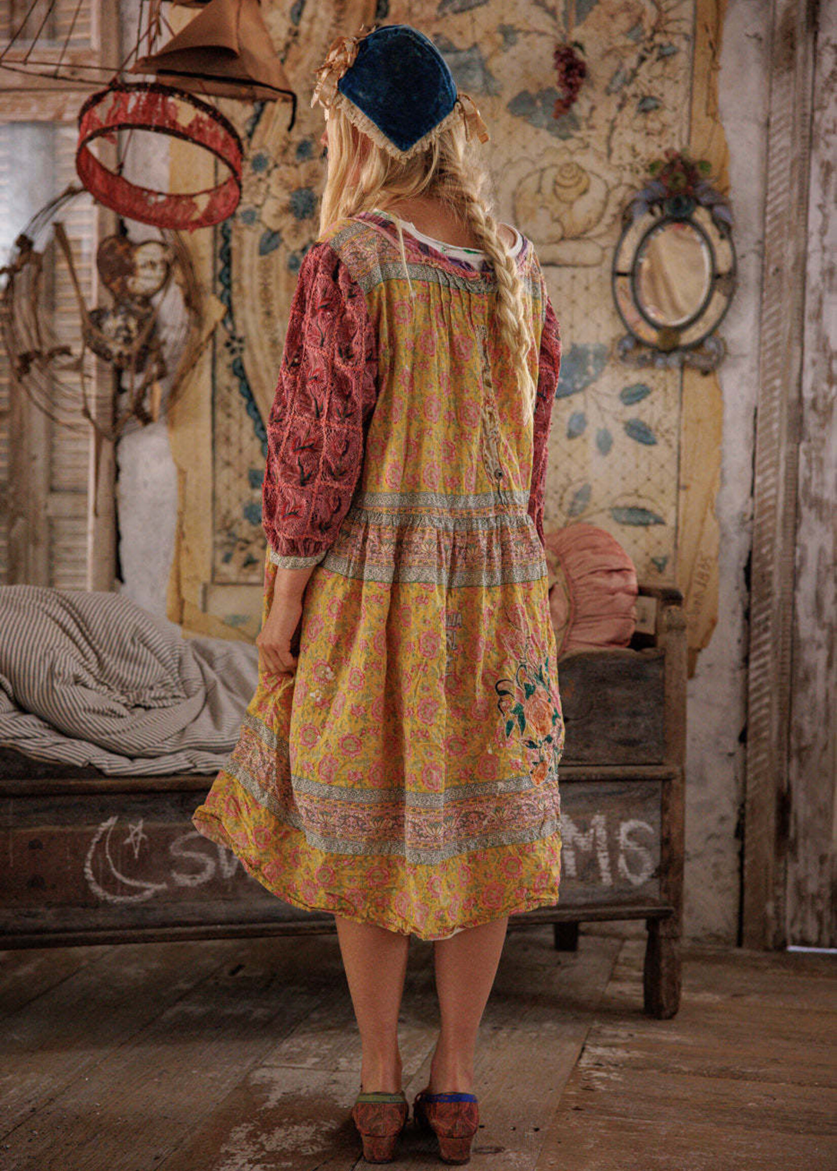 Magnolia Pearl Gutta Garden Dress 1429 Raspberry Patch One Size