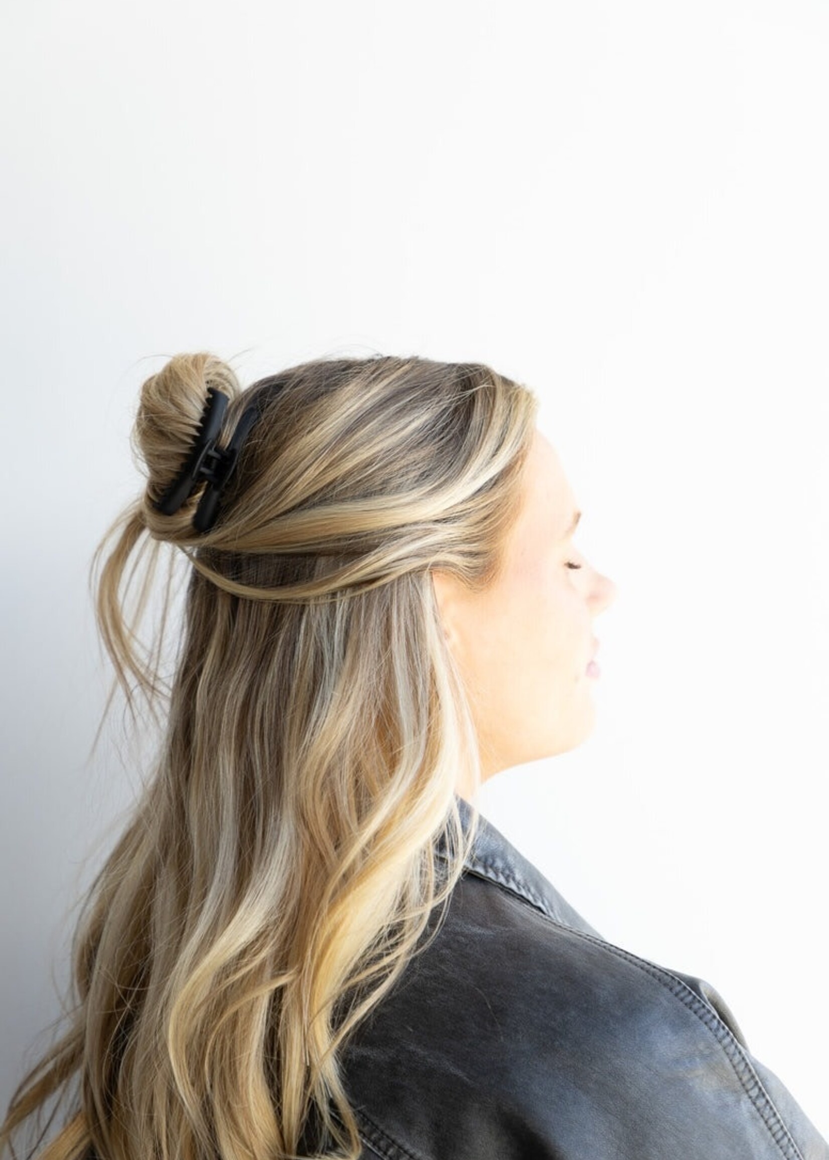 Kaxi Matte Mini Hold Everything Claw Clip