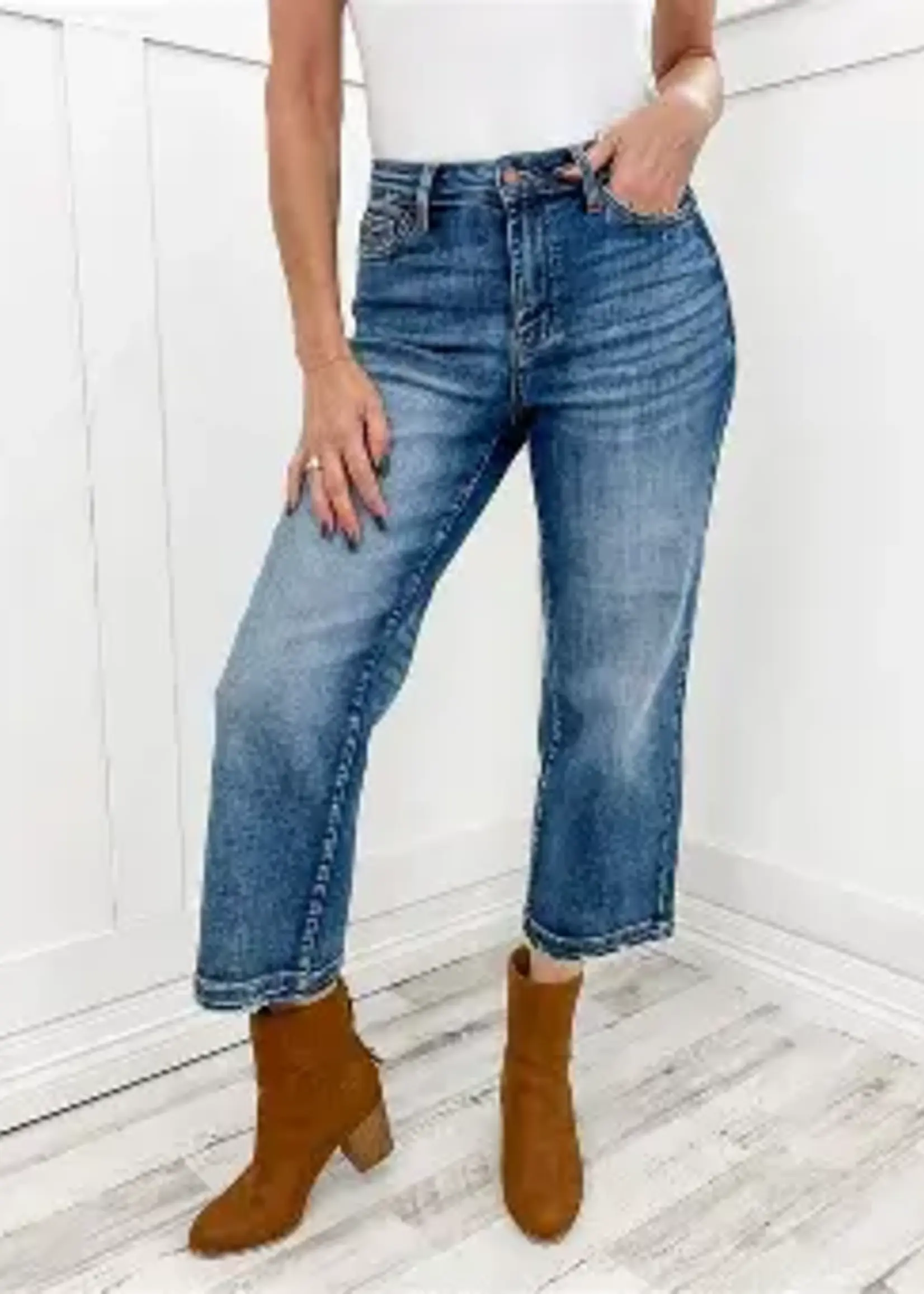Judy Blue Mid Rise Wide Leg Crop Trouser Jean Vintage Wash