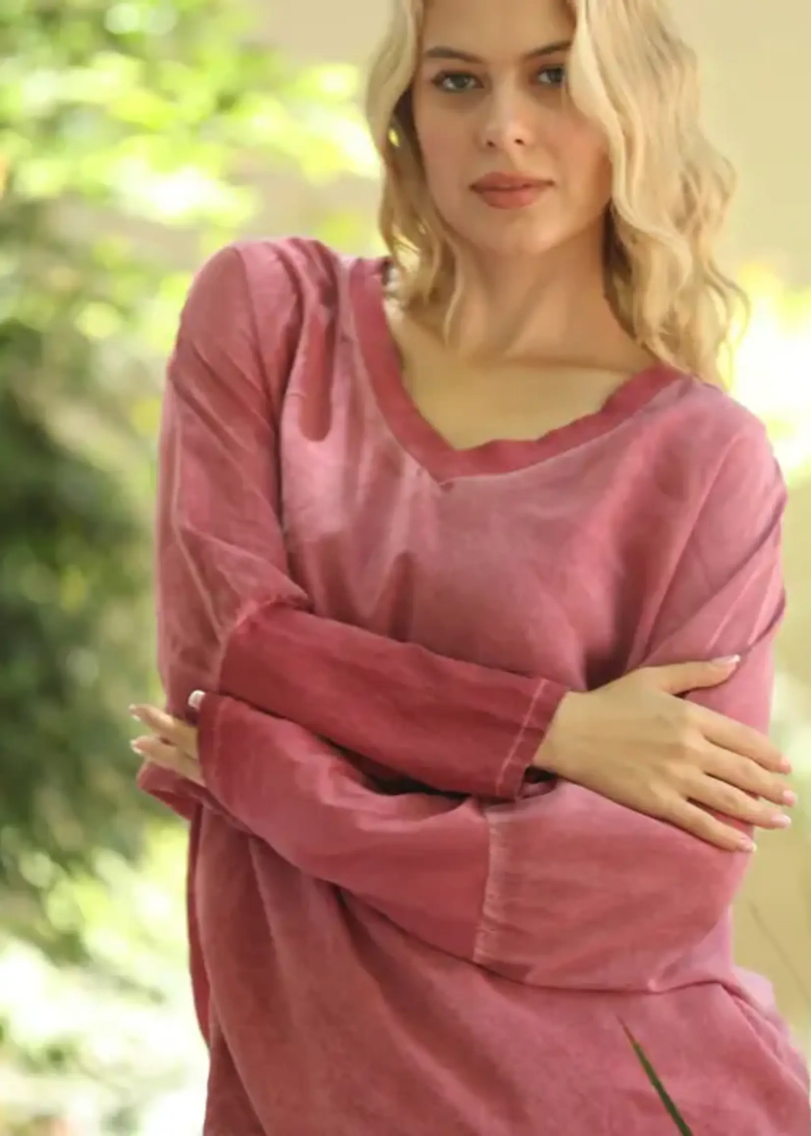 Oversized Hi-Low Knit Top V- Neck L/.S One Size