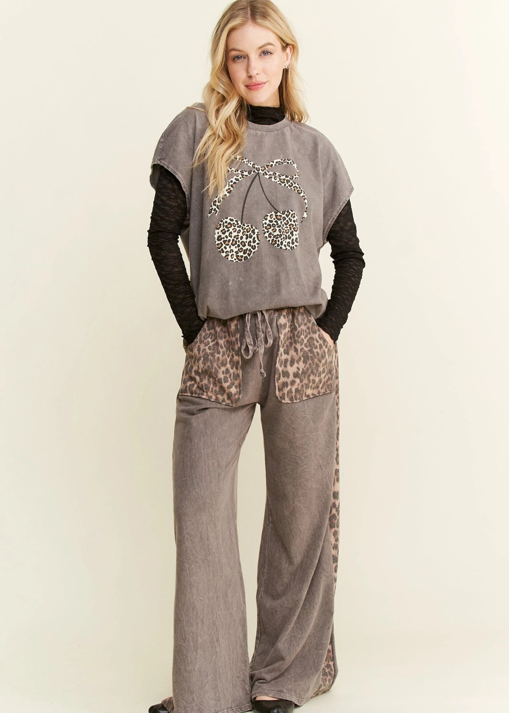 jHer Mineral Washed Leopard Animal Print Pocket Side Trim Pants L