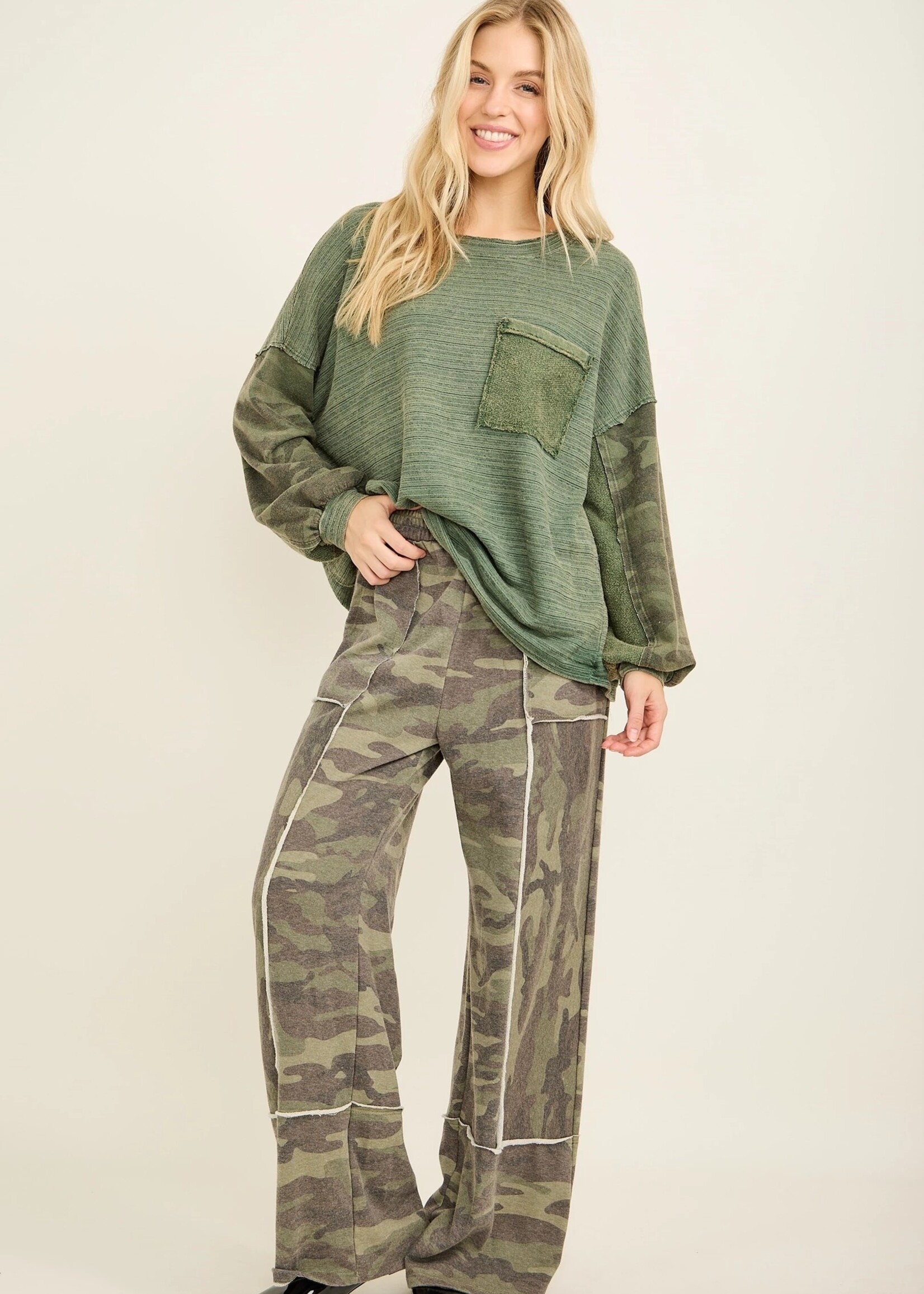 jHer Washed Camo Terry Wideleg Pants Olive M