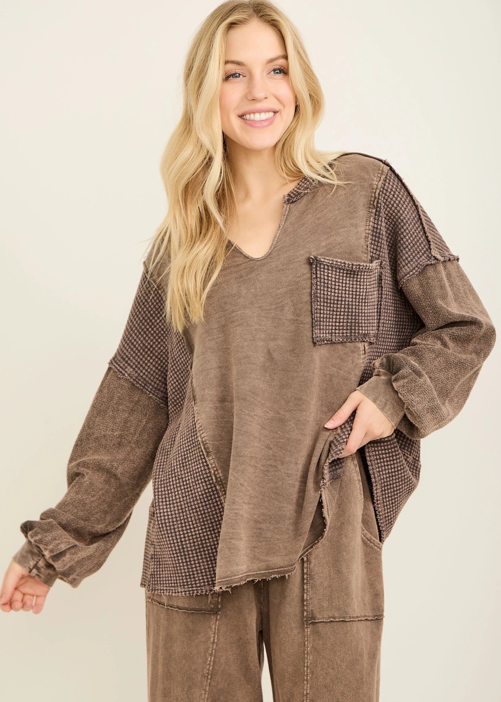 jHer Mineral Washed Waffle Splick Neck Blouse Top Ash Oak M