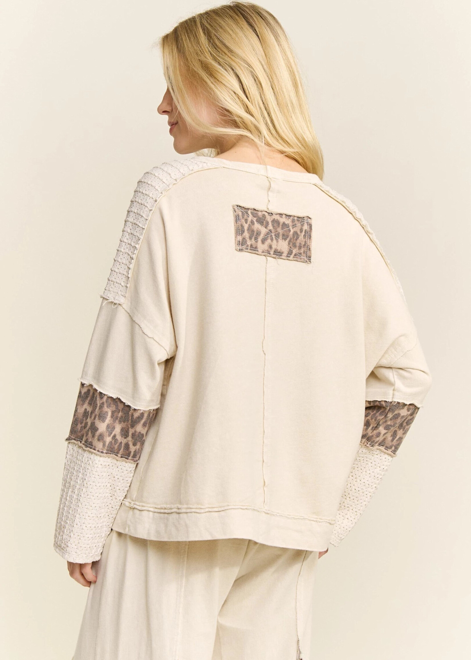 jHer Mineral Washed Leopard Star Patch Top Natural