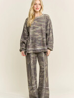 jHer Women's Camouflage Raw Edge Oversized Sweatshirt | Comfy Drop Shoulder Top