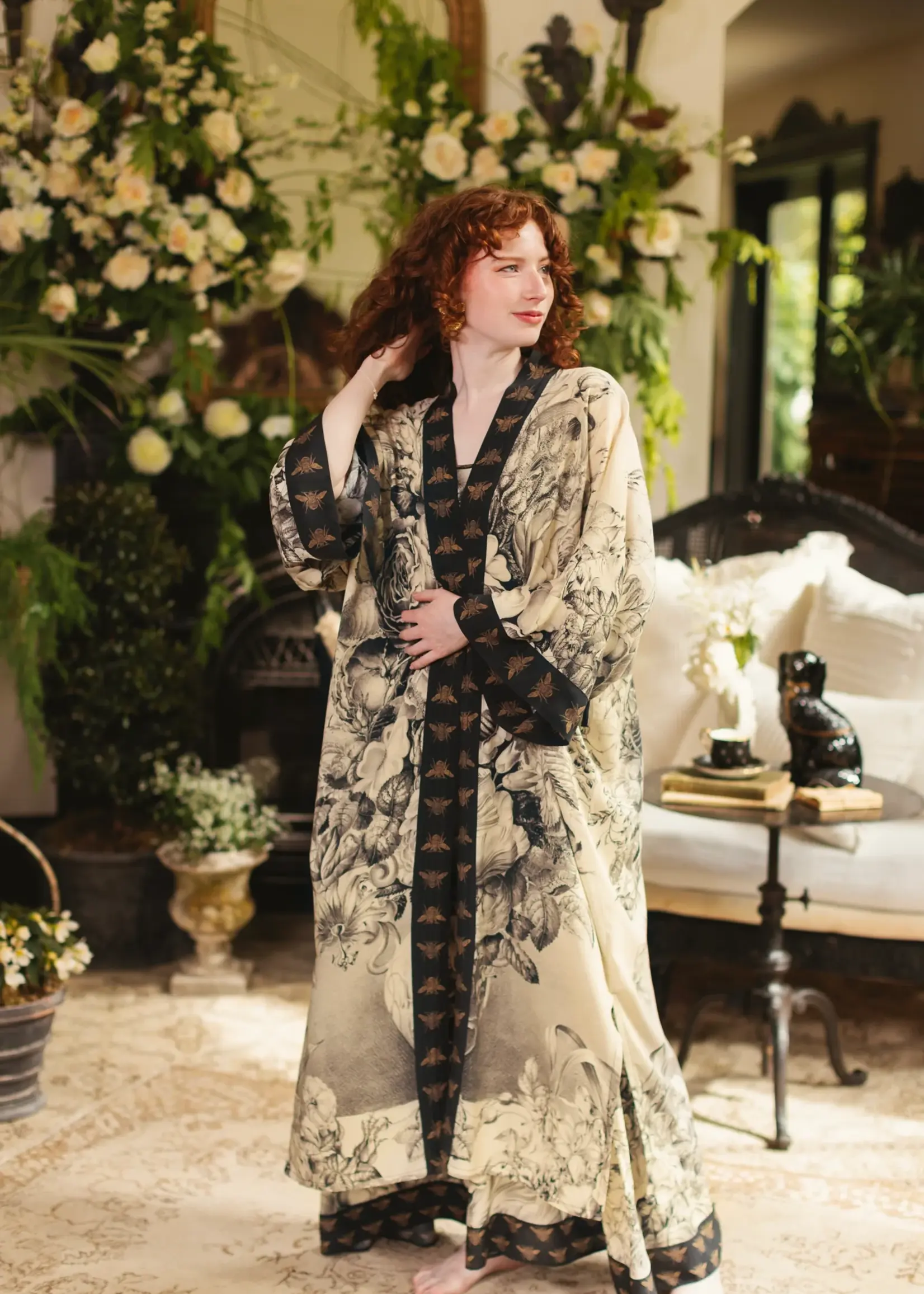 Market of Stars Honey & The Moon Opera Duster Kimono Robe w/ Florals & Bees