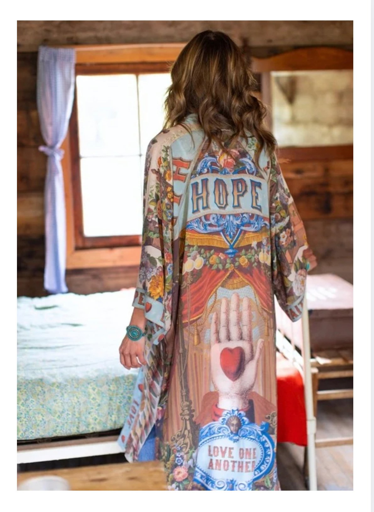 Market of stars, love, language, opera, duster, kimono