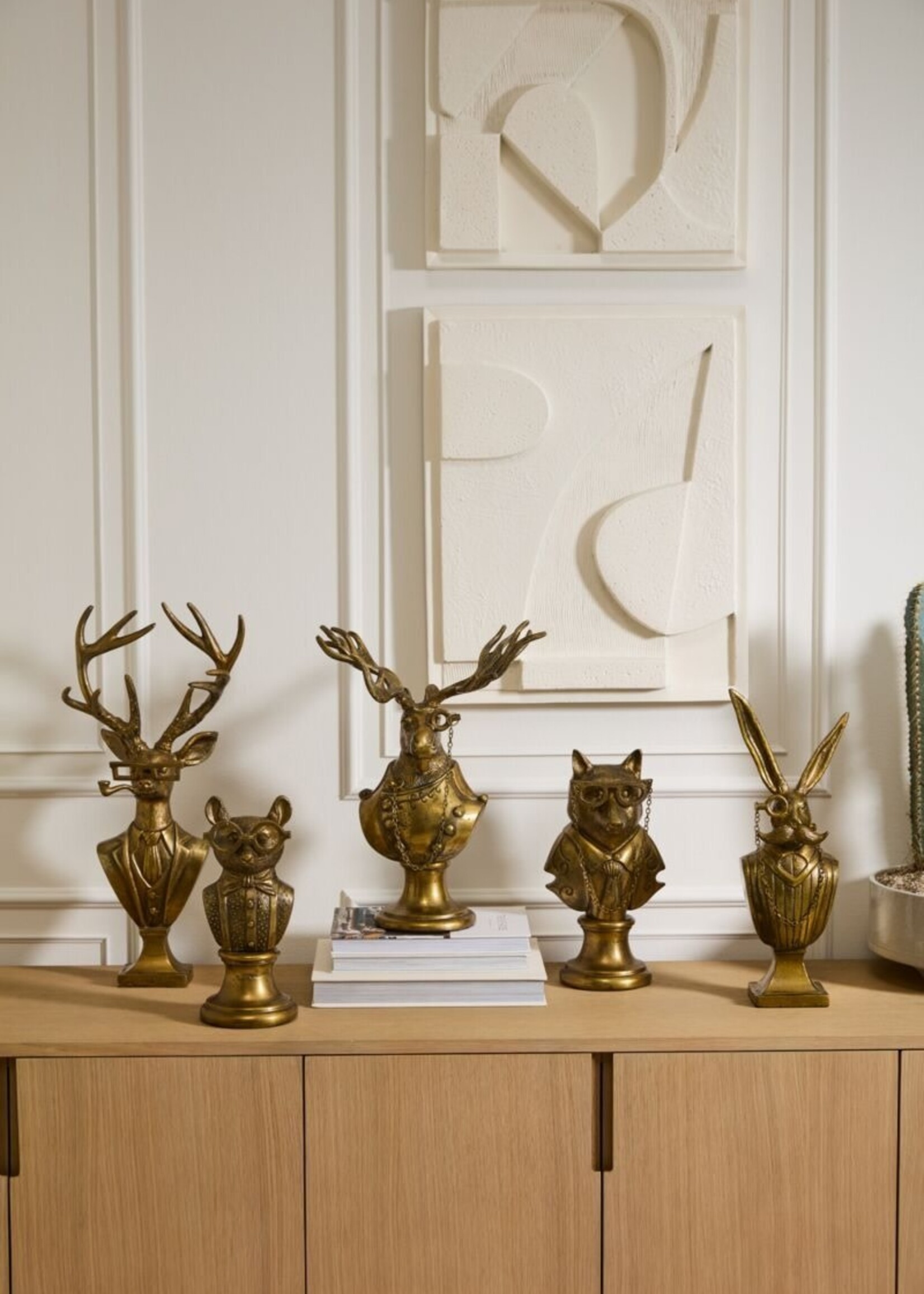 Eric + Eloise (E+E) Collection E+E Bust Statue Rabbit Eric