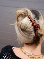 Kaxi Shiny Original Hold Everything Claw Clip Dark Tortoise