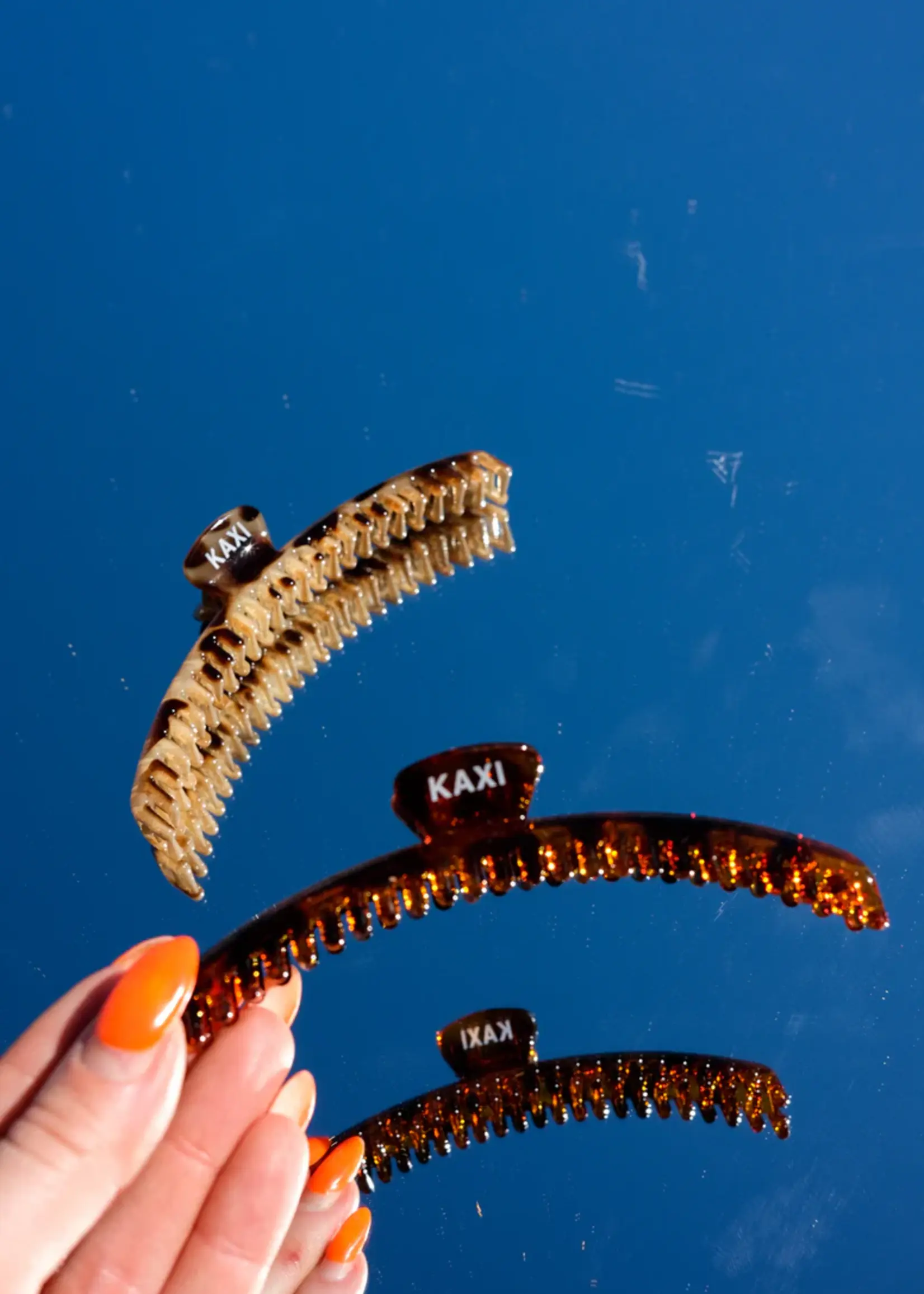 Kaxi Shiny Original Hold Everything Claw Clip Dark Tortoise