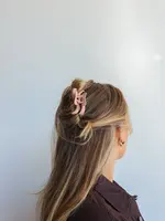 Kaxi Wavy Mini Hold Everything Claw Champagne