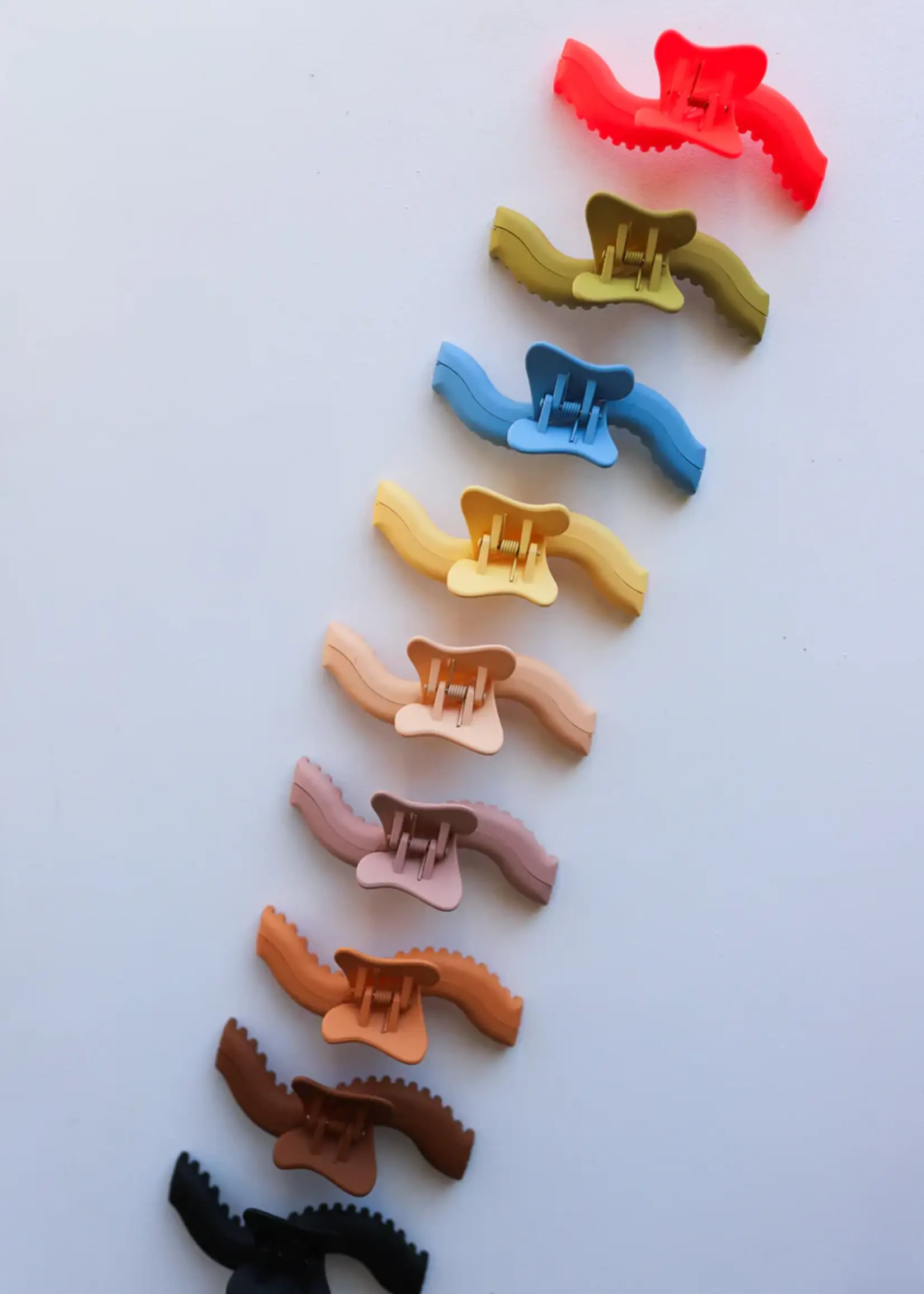 Kaxi Kaxi Wavy Original Hold Everything Claw Champagne