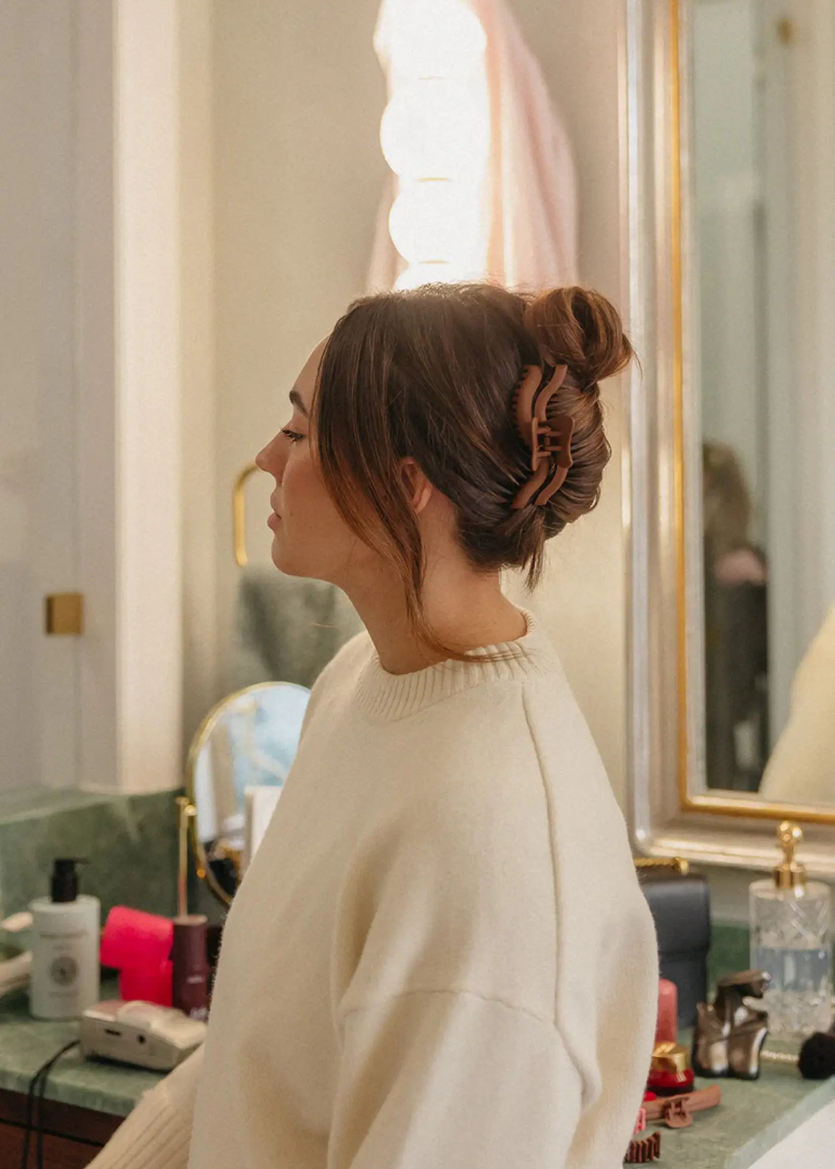 Kaxi Kaxi Wavy Original Hold Everything Claw Chocolate Brown