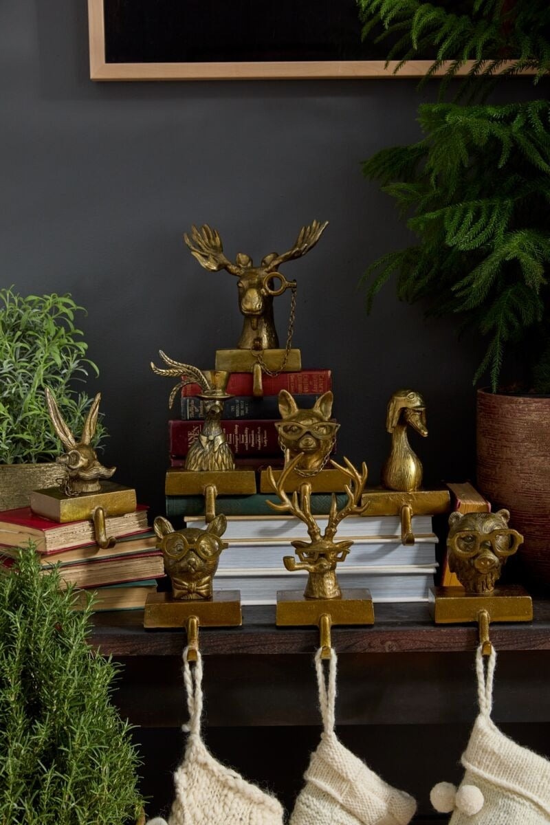 Eric and Eloise collection stocking holder