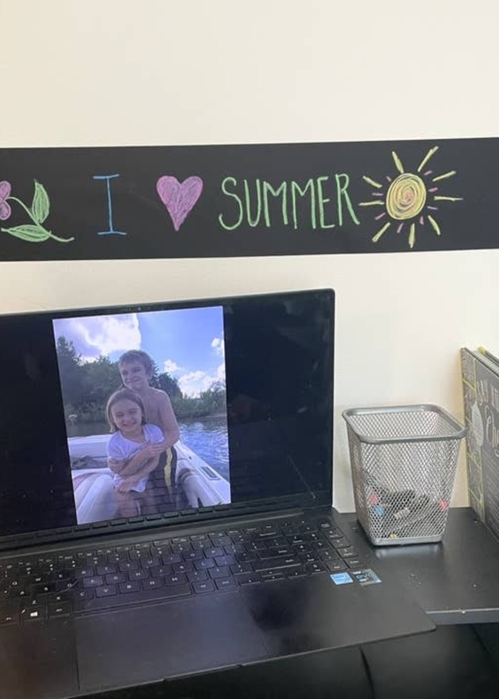 Coloring Border w/ Crayons