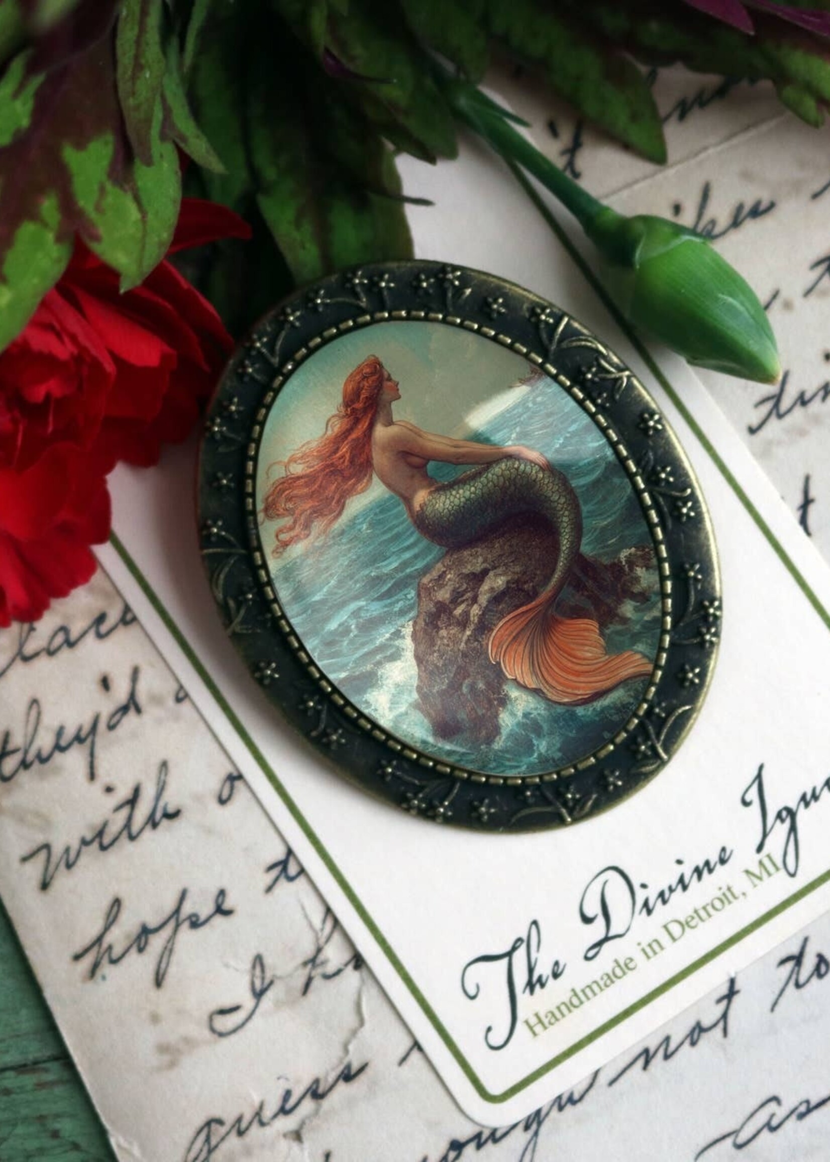 The Divine Iguana Victorian Mermaid Oval Glass Cabochon Brooch